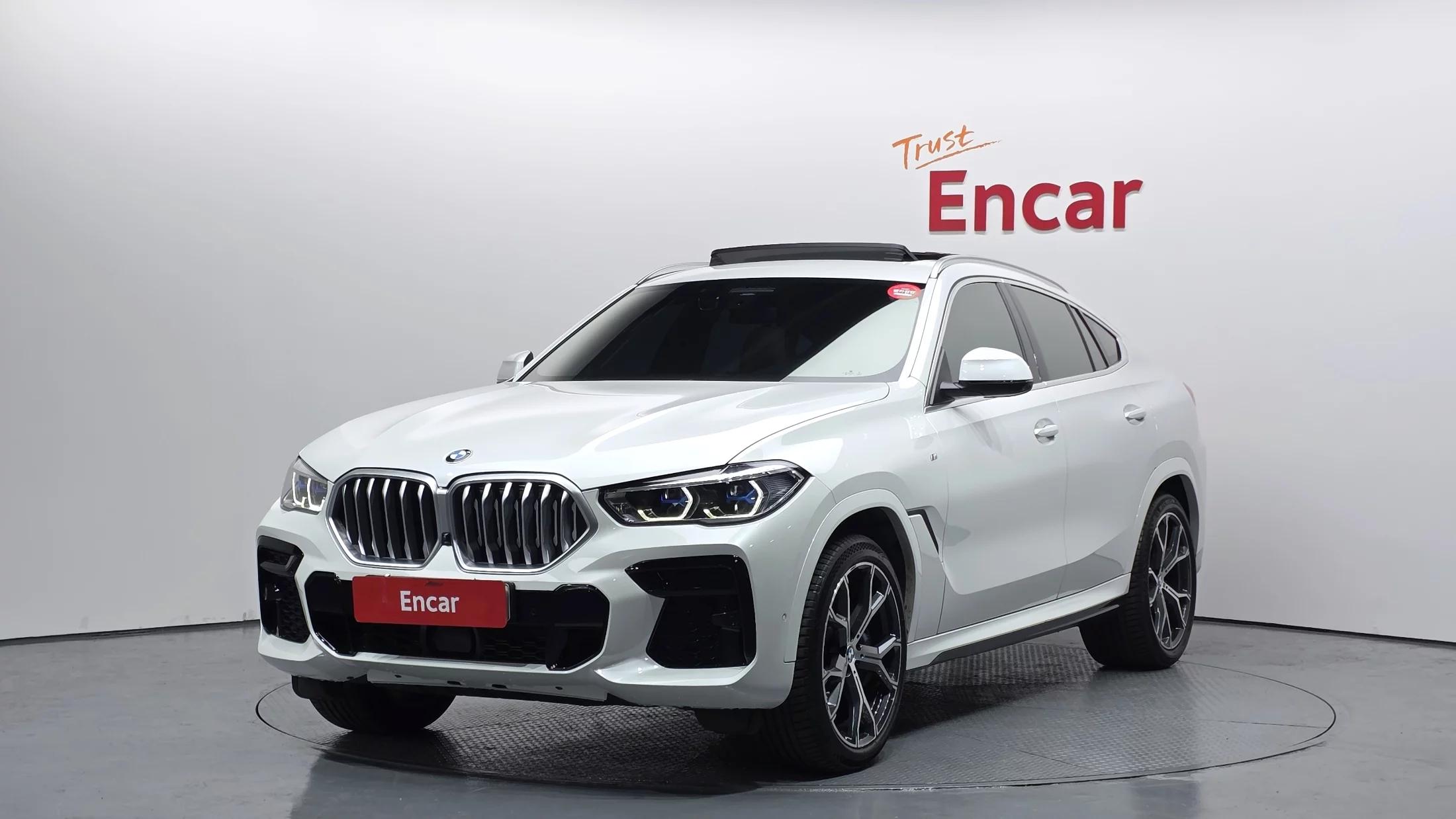 BMW X6 xDrive40i M Sport, 2022 г. 52019 км.