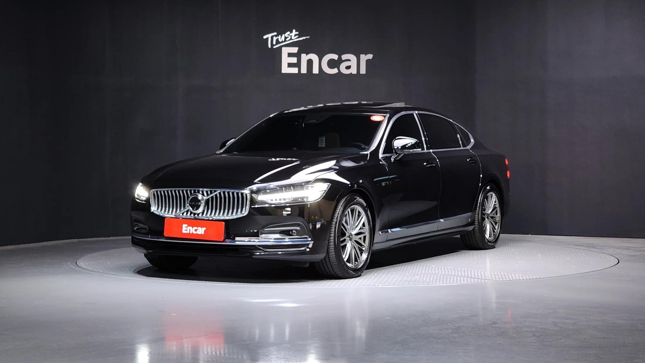 Volvo S90 B6 AWD Ultimate Bright, 2024 г. 13024 км.