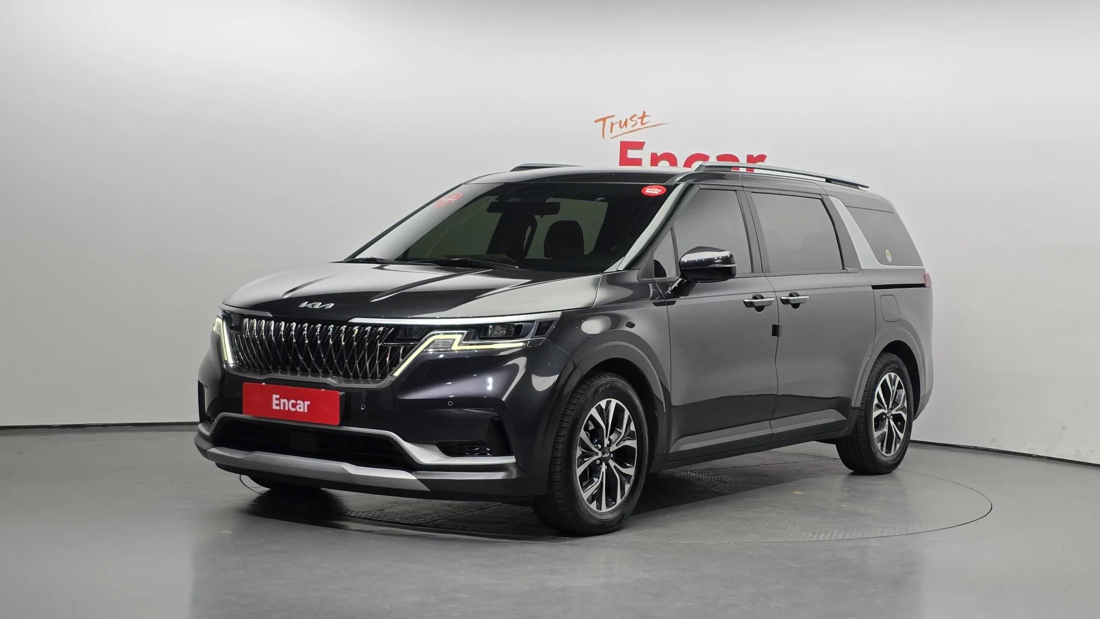 Kia Carnival 9-Seater Prestige, 2022 г. 153382 км.