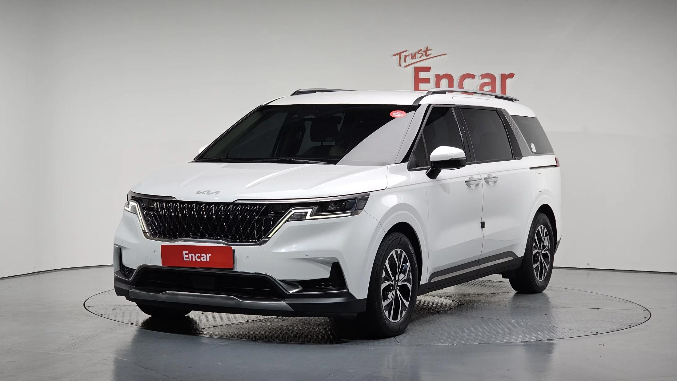 Kia Carnival Gasoline 9-Seater Noblesse, 2023 г. 68870 км.
