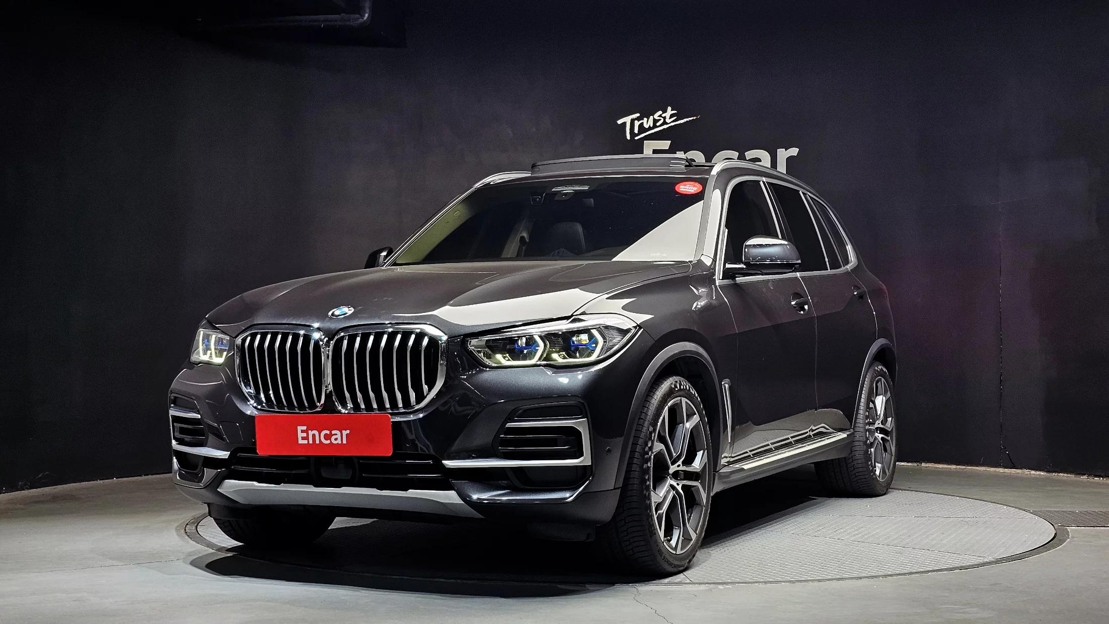 BMW X5 xDrive 40i xLine, 2023 г. 15620 км.