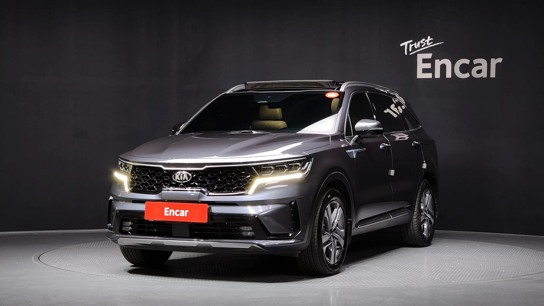 Kia Sorento HEV 1.6 2WD Signature, гибрид, 2021 г. 100041 км.