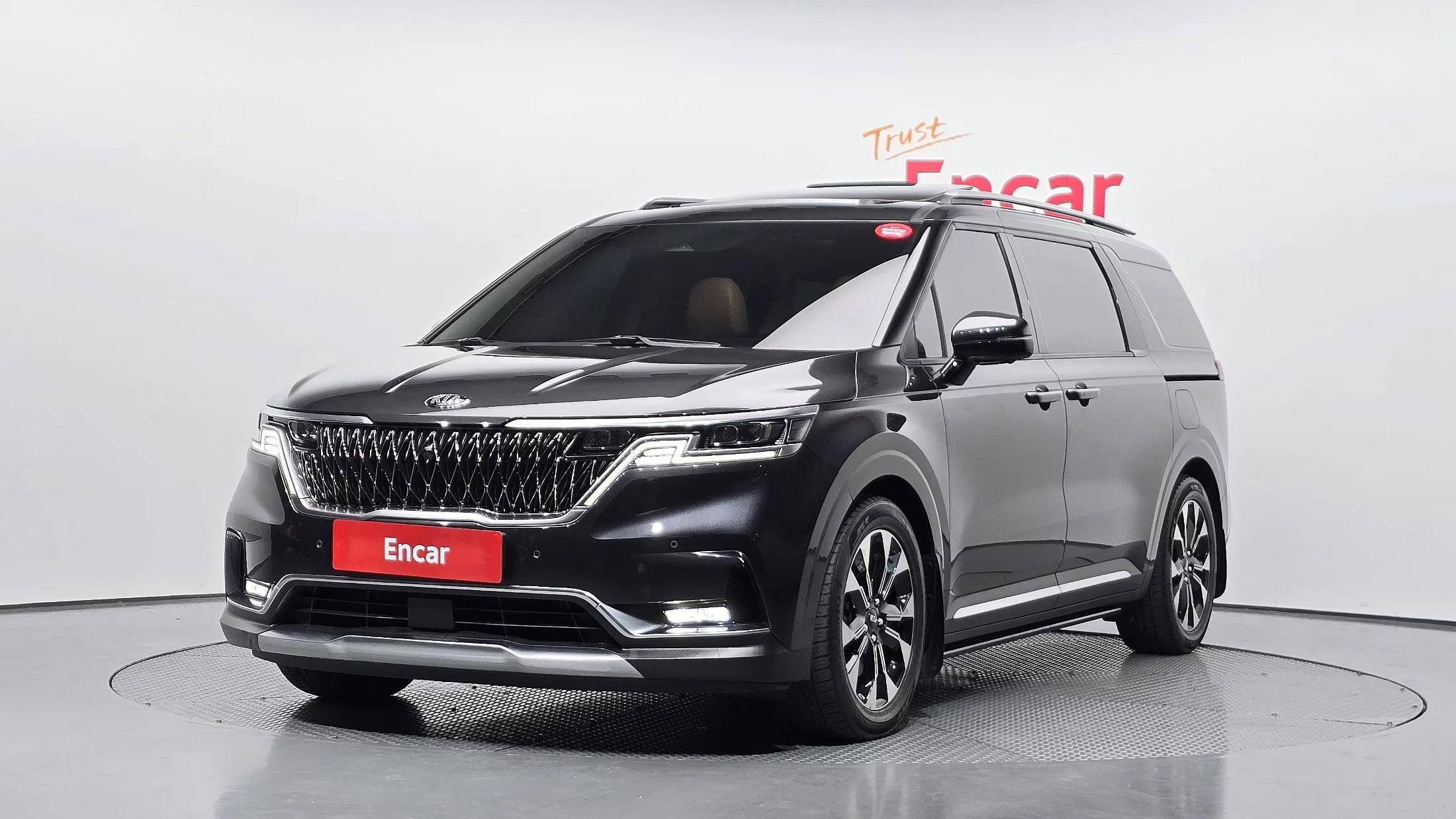 Kia Carnival 7-Seater Signature, 2021 г. 61002 км.