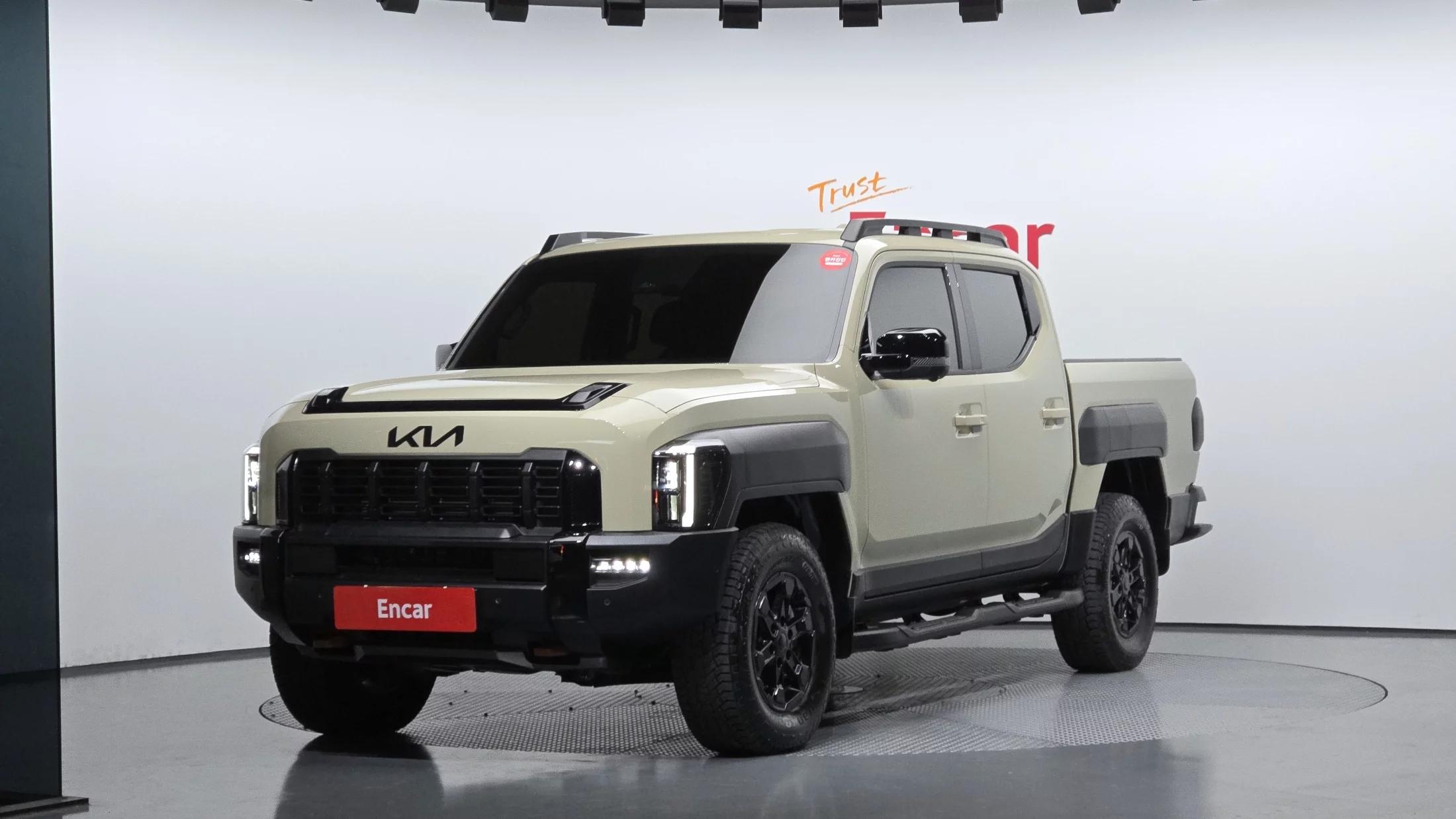 Kia Tasman 2.5T Gasoline 4WD X-Pro, 2025 г. 7464 км.