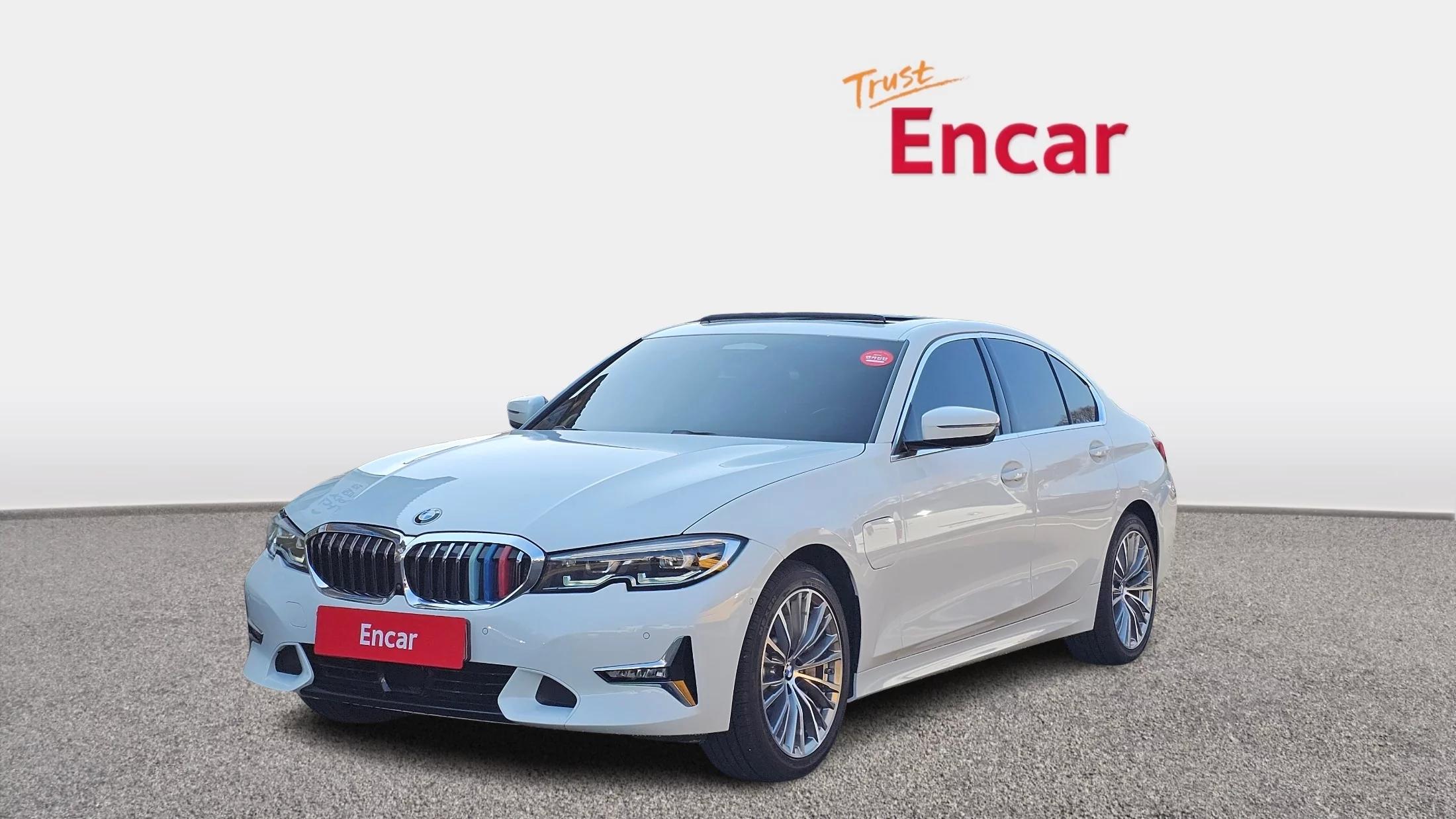BMW 3-Series 330e Luxury, гибрид, 2021 г. 107626 км.