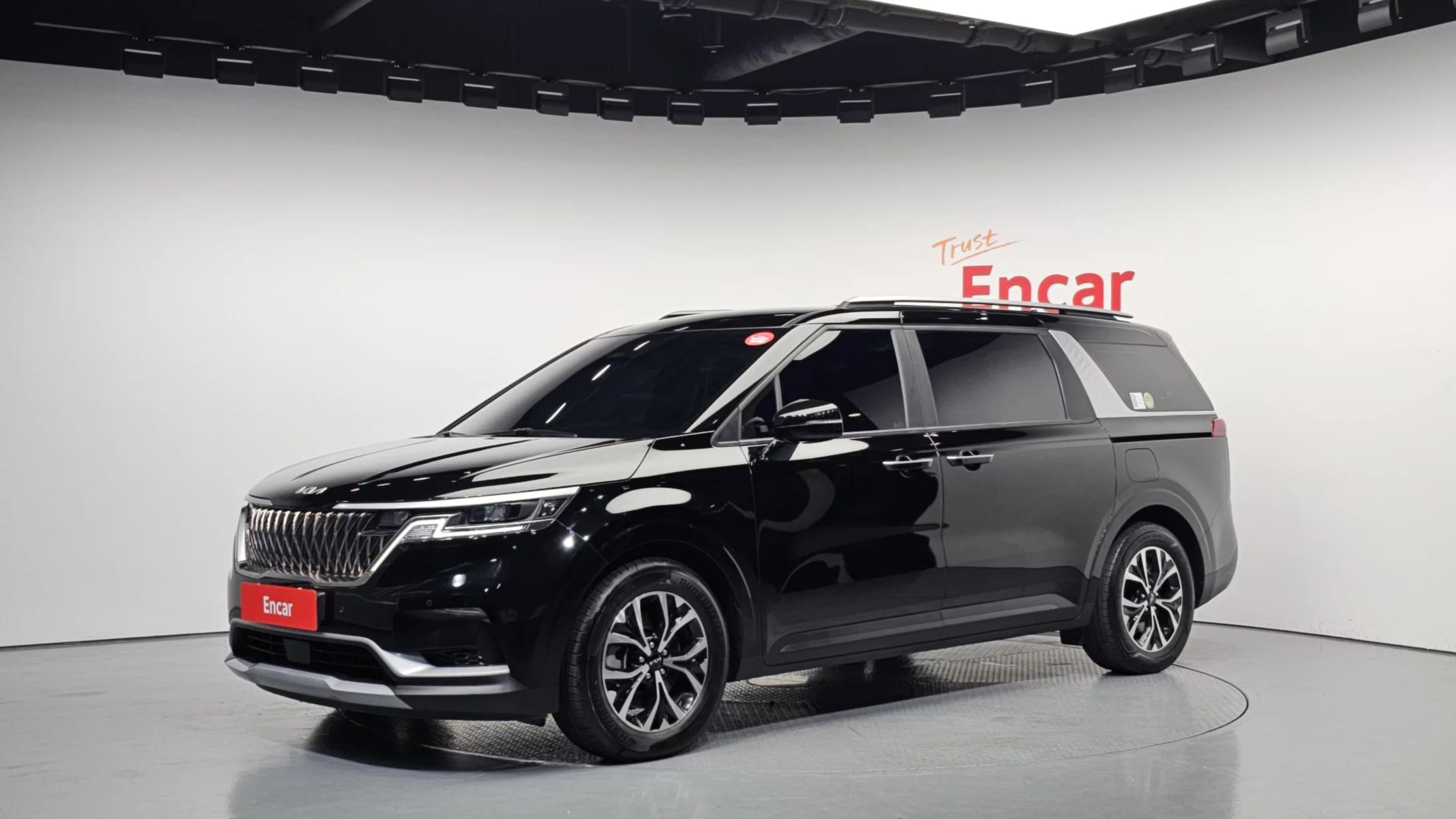 Kia Carnival 9-Seater Prestige, 2022 г. 62983 км.