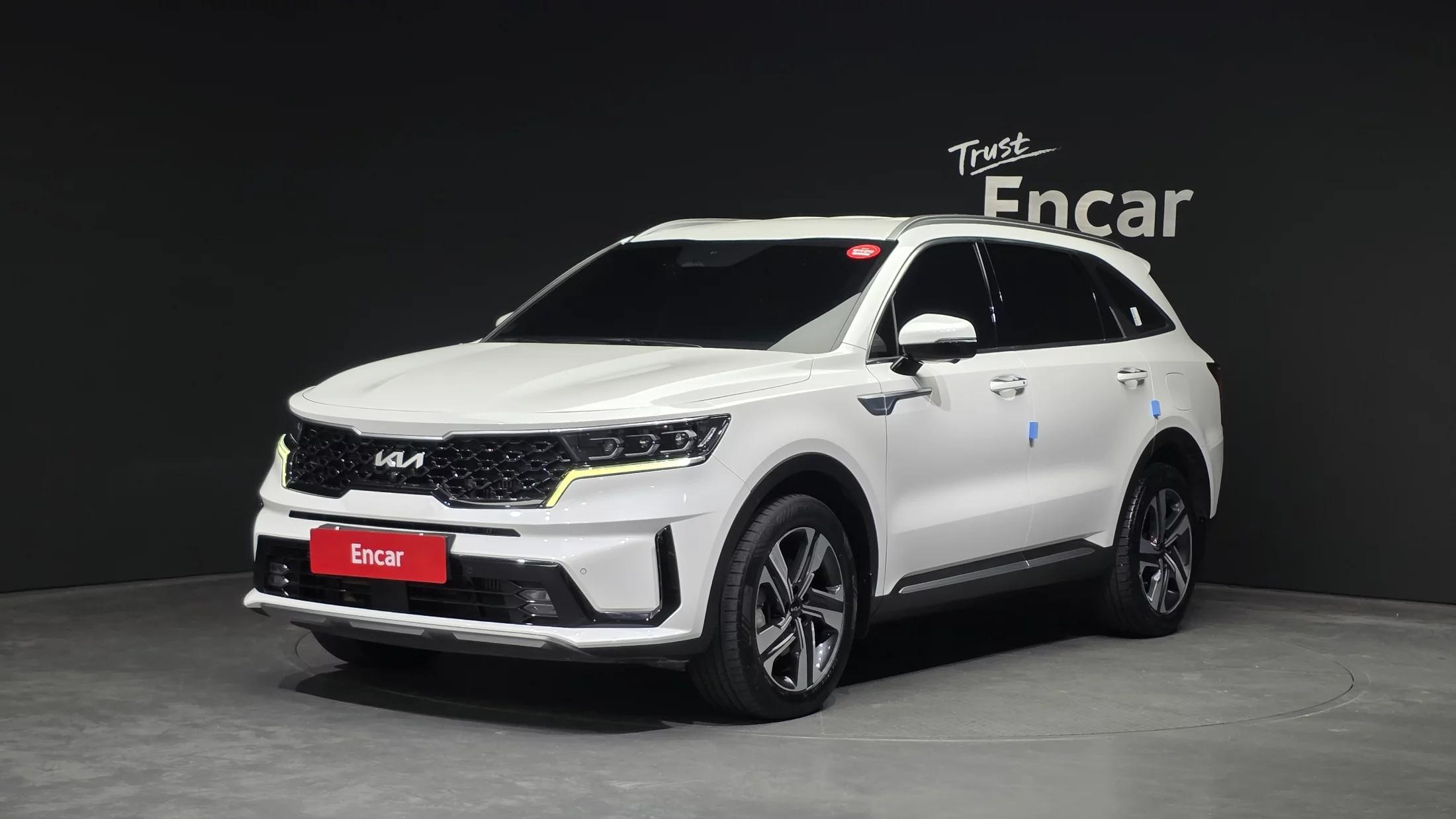 Kia Sorento HEV 1.6 2WD Noblesse, гибрид, 2022 г. 103481 км.