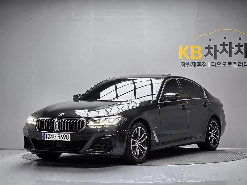 BMW 5-Series 523d M Sport, 2021 г. 130655 км.