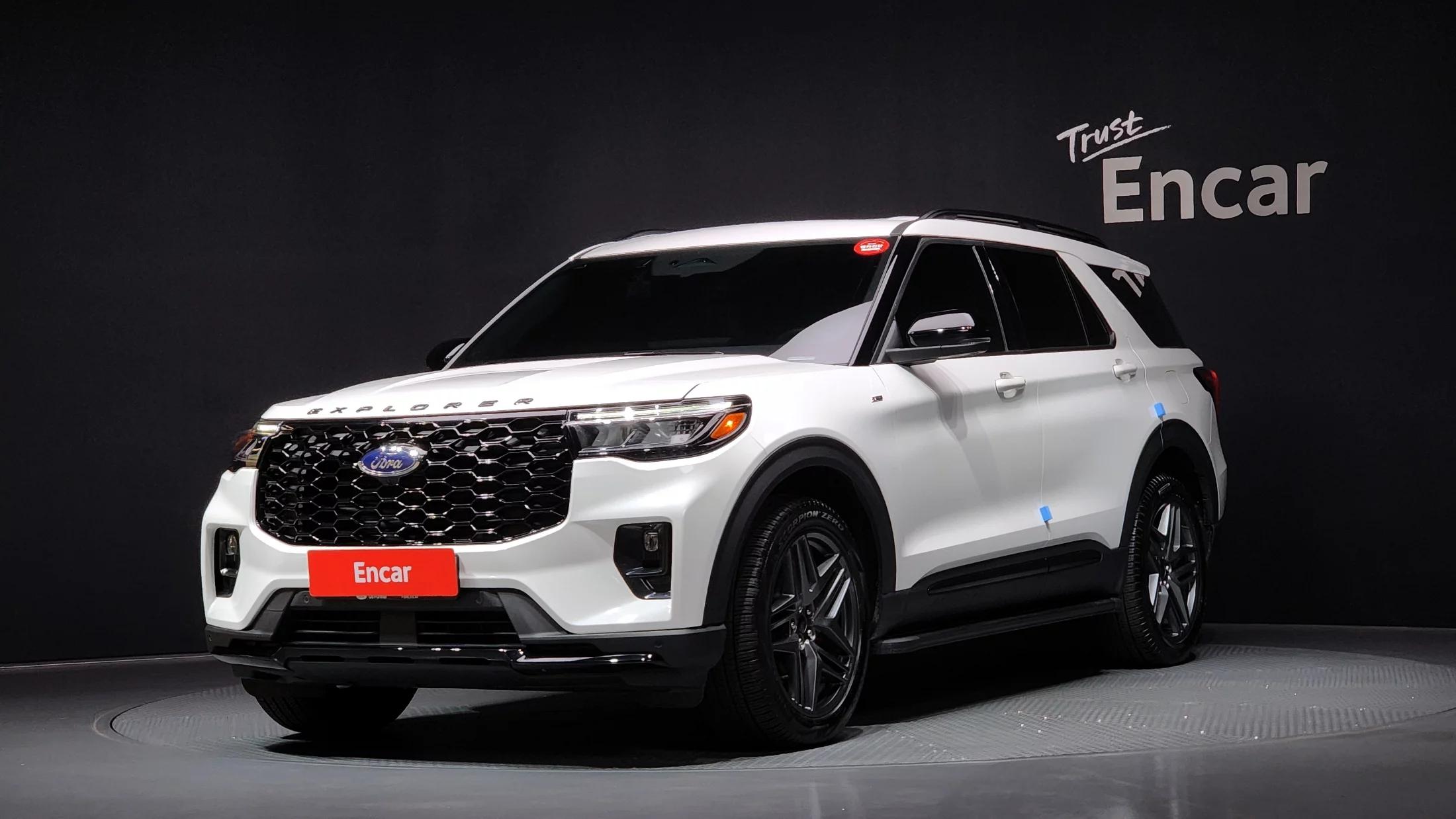 Ford EXPLORER 2.3 ST-Line 4WD, 2025 г. 20964 км.