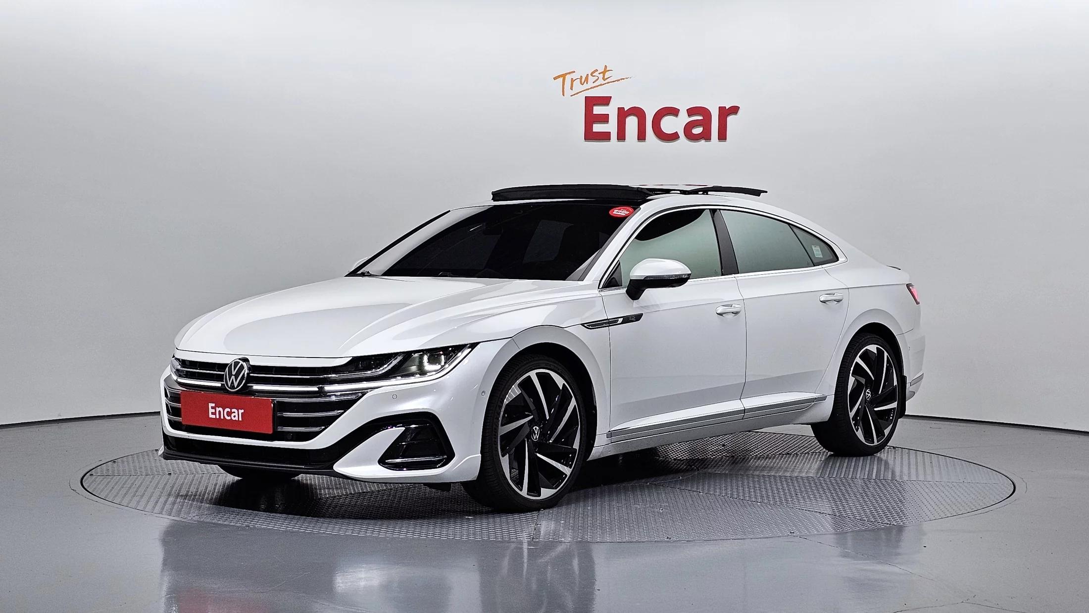 Volkswagen ARTEON 2.0 TDI R-LIINE 4Motion, 2022 г. 44592 км.