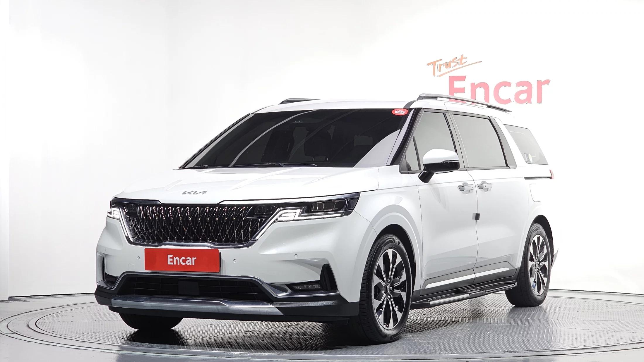 Kia Carnival 9-Seater Noblesse, 2021 г. 54160 км.