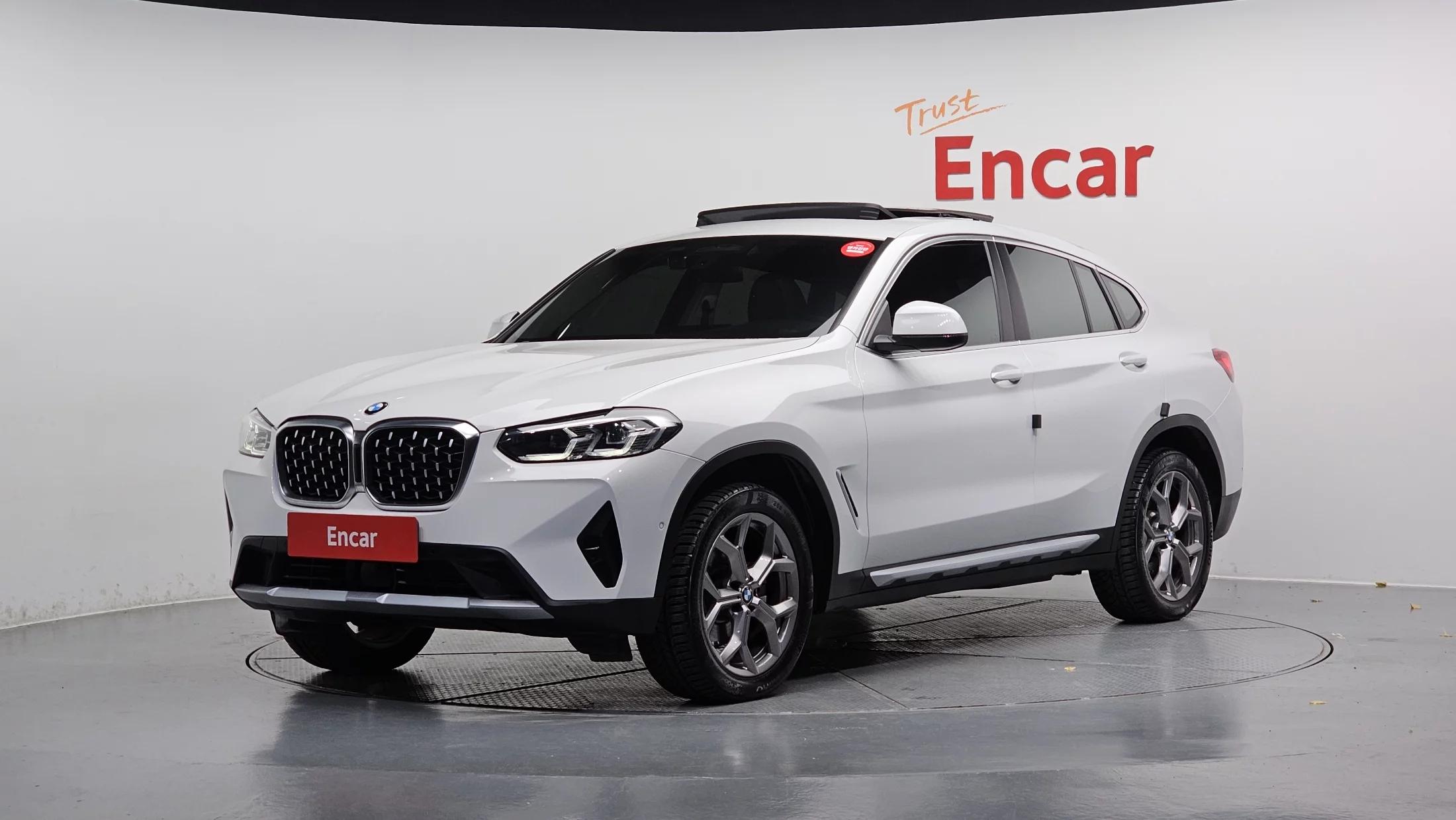 BMW X4 xDrive20i xLine, 2021 г. 26104 км.
