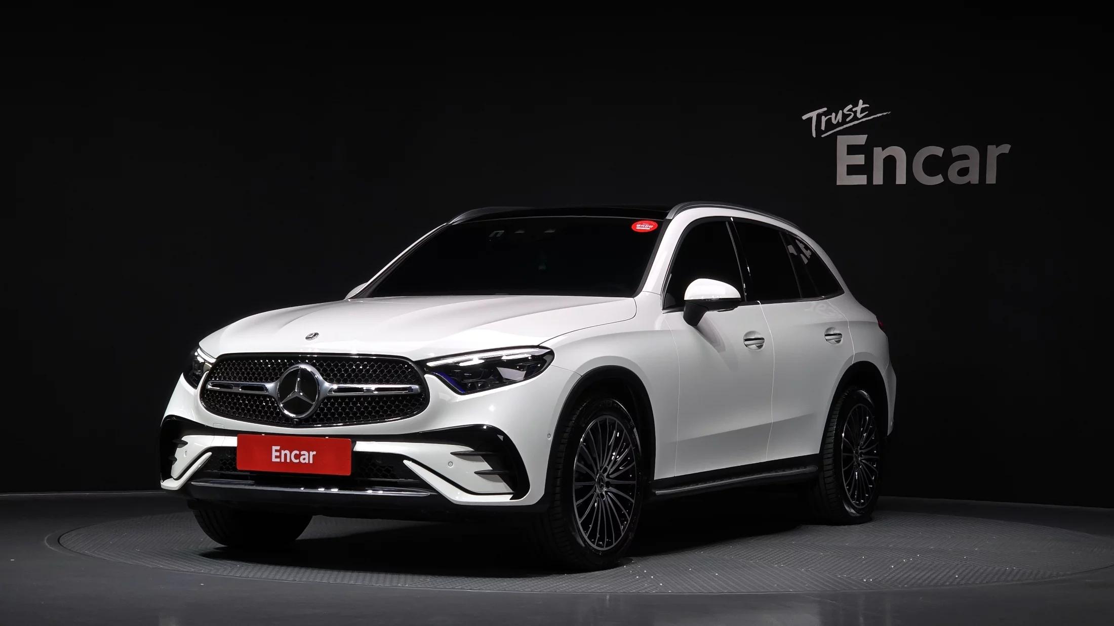 Mercedes-Benz GLC-Class GLC300 4MATIC AMG Line, 2024 г. 8167 км.