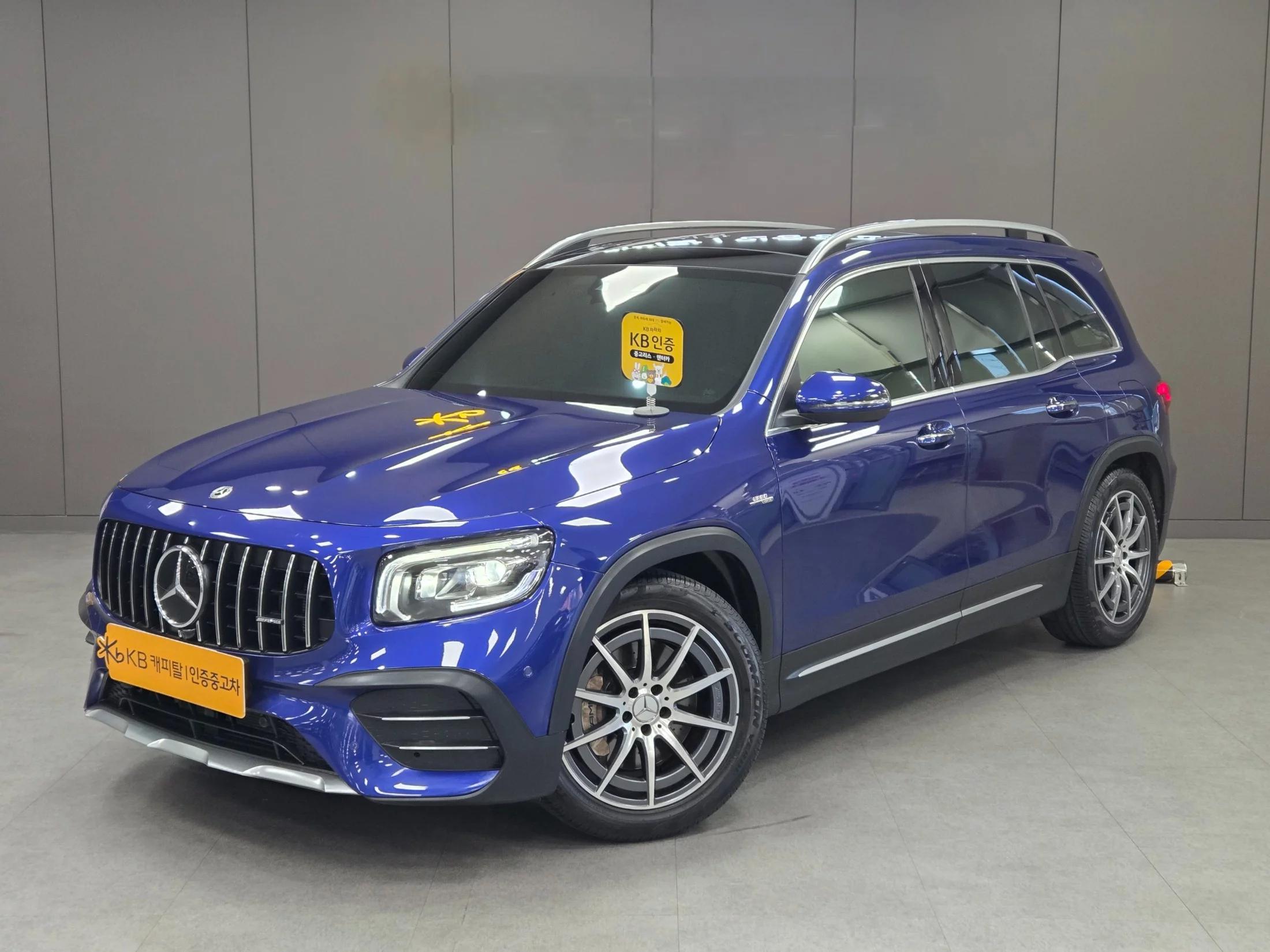 Mercedes-Benz GLB-Class AMG GLB35 4MATIC, 2022 г. 34382 км.