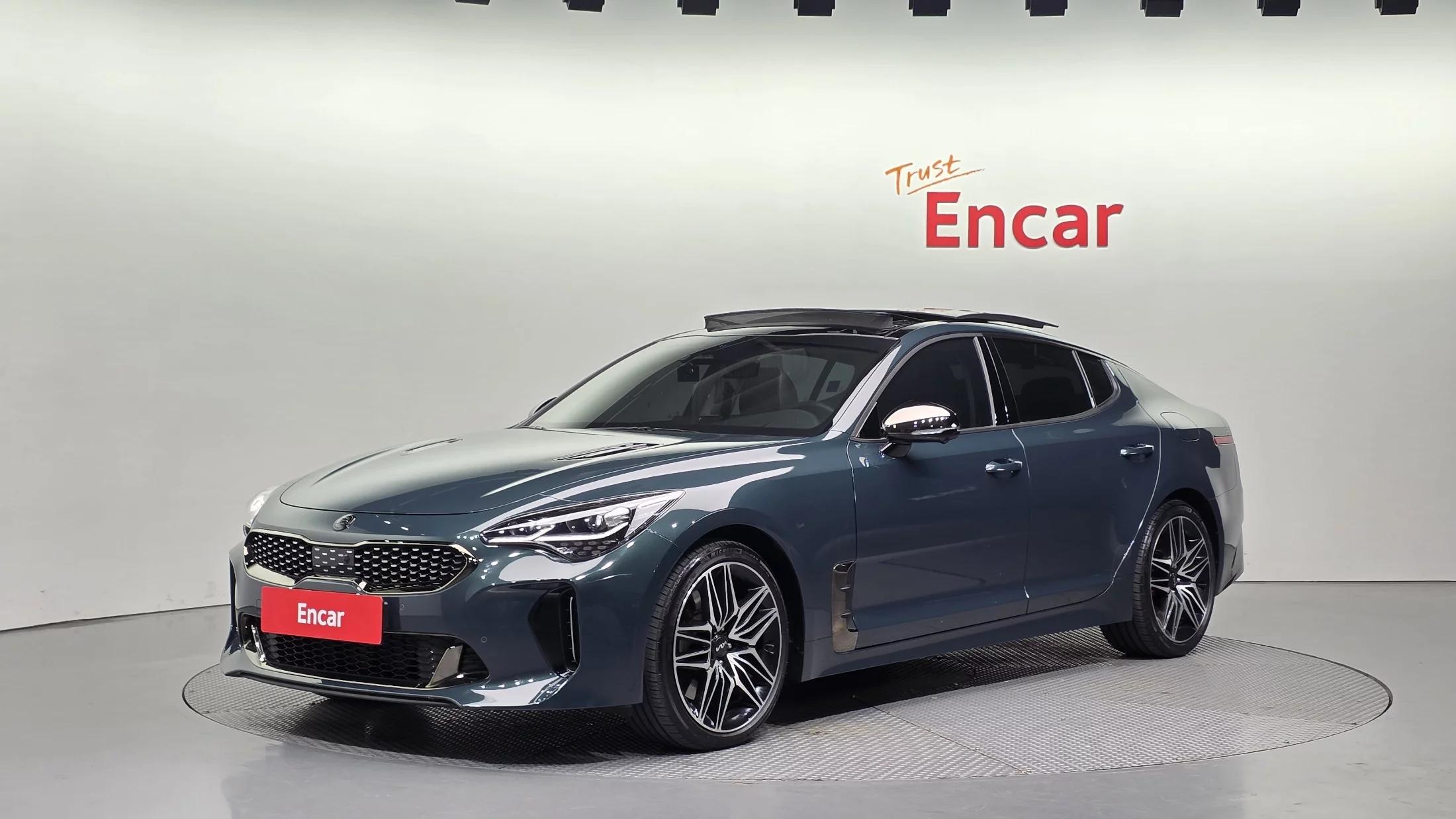 Kia Stinger 2.5 AWD Masters, 2022 г. 28600 км.