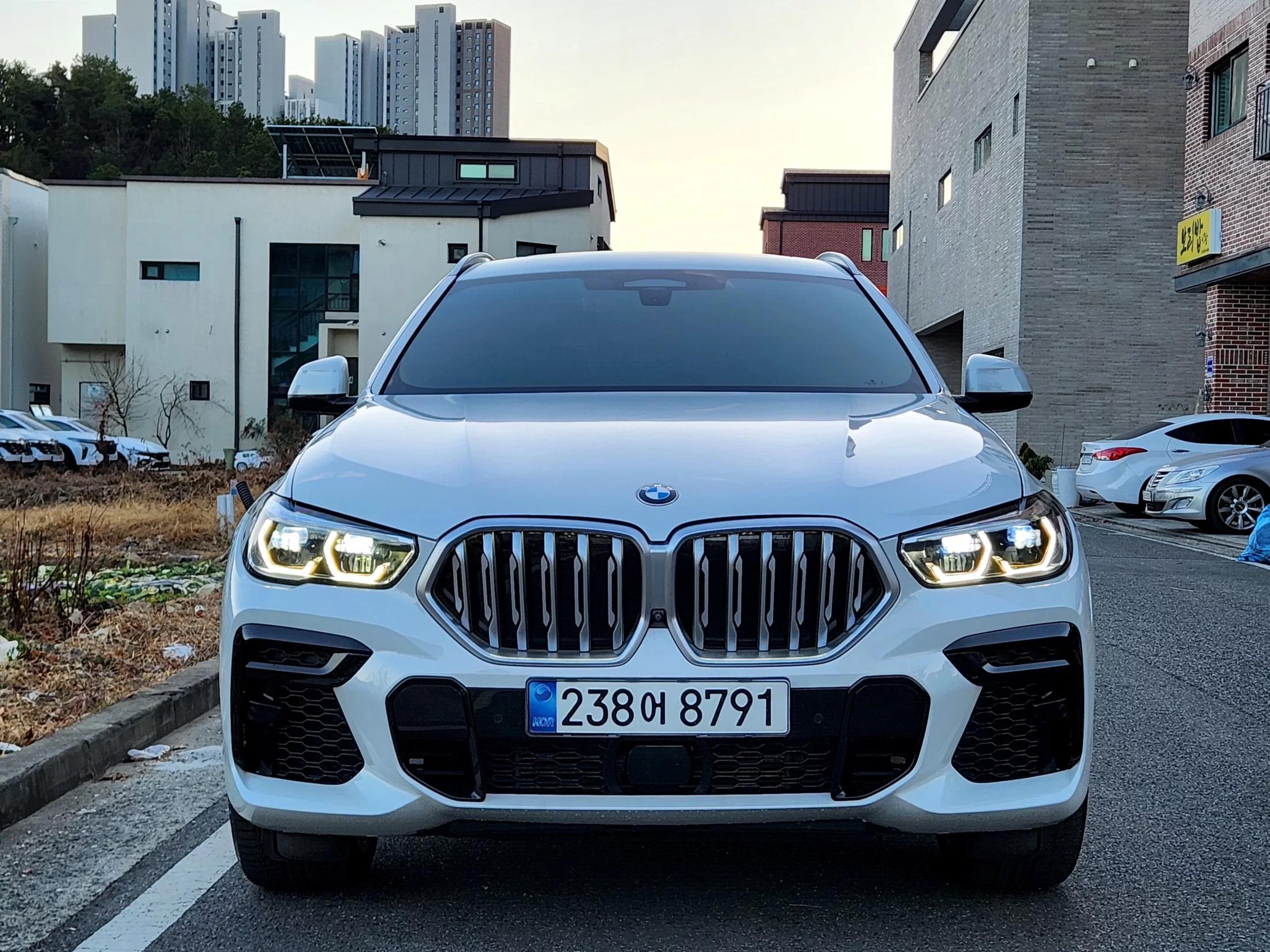 BMW X6 xDrive40i M Sport, 2022 г. 29145 км.