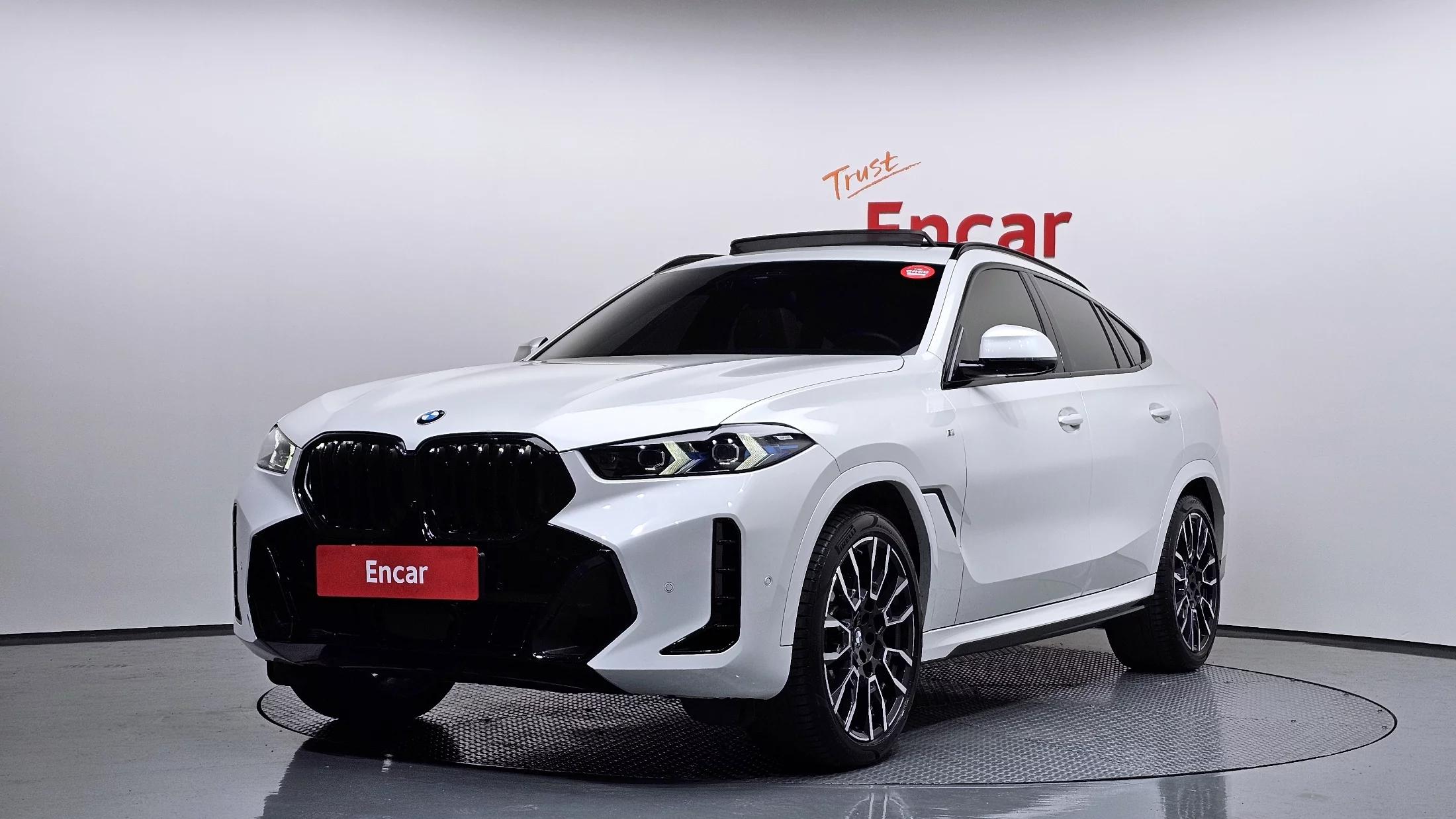 BMW X6 xDrive40i M Sport, 2024 г. 18486 км.