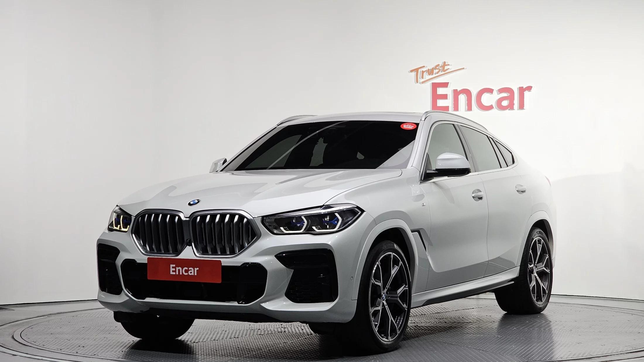 BMW X6 xDrive40i M Sport, 2022 г. 81787 км.