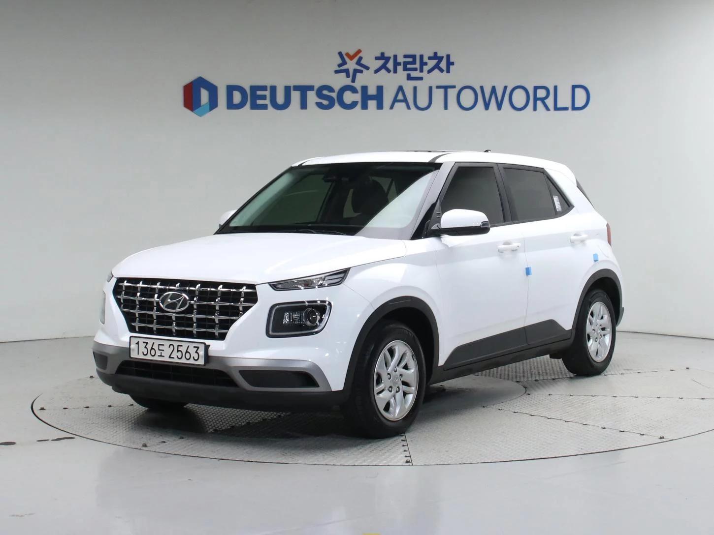 Hyundai Venue 1,6 Premium, 2023 г. 54072 км.