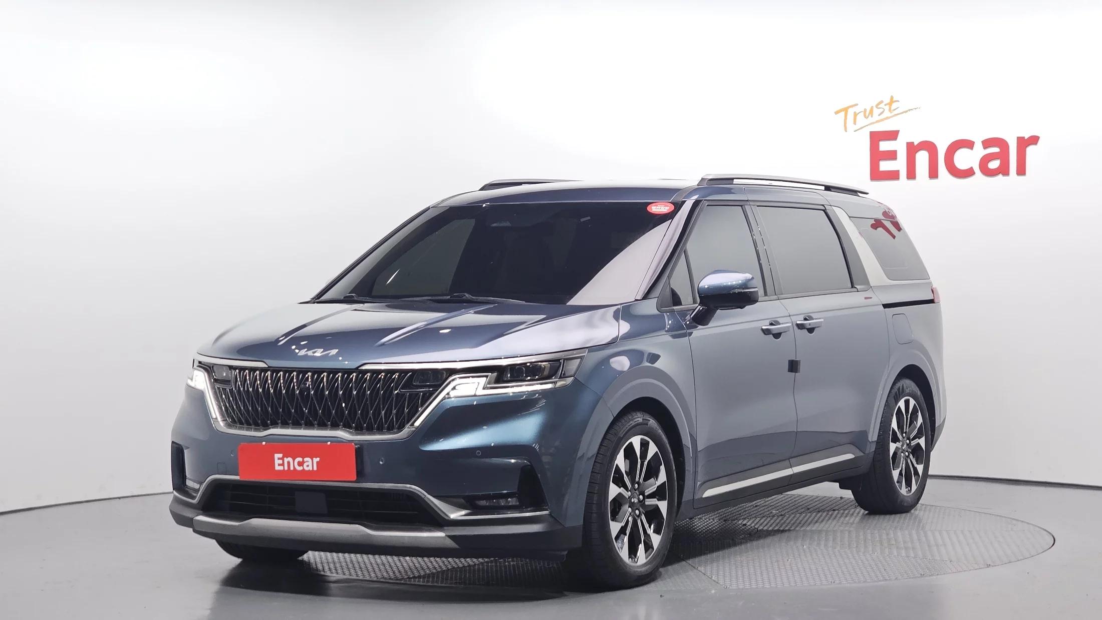 Kia Carnival 9-Seater Noblesse, 2021 г. 104724 км.