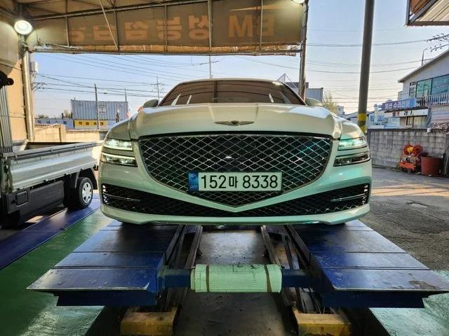 Genesis G80 Gasoline 2.5 Turbo AWD, 2021 г. 23208 км.