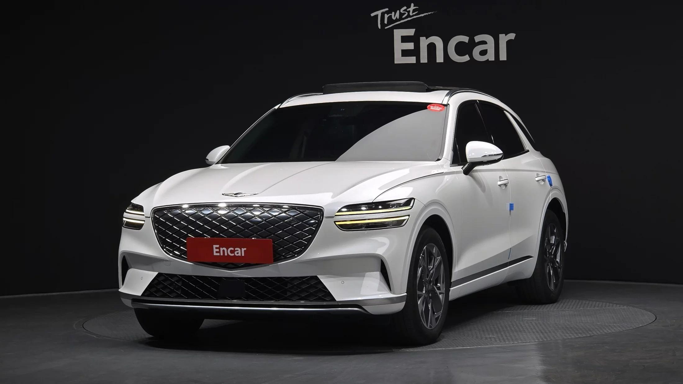 Genesis GV70 e-AWD, электромобиль, 2022 г. 58742 км.