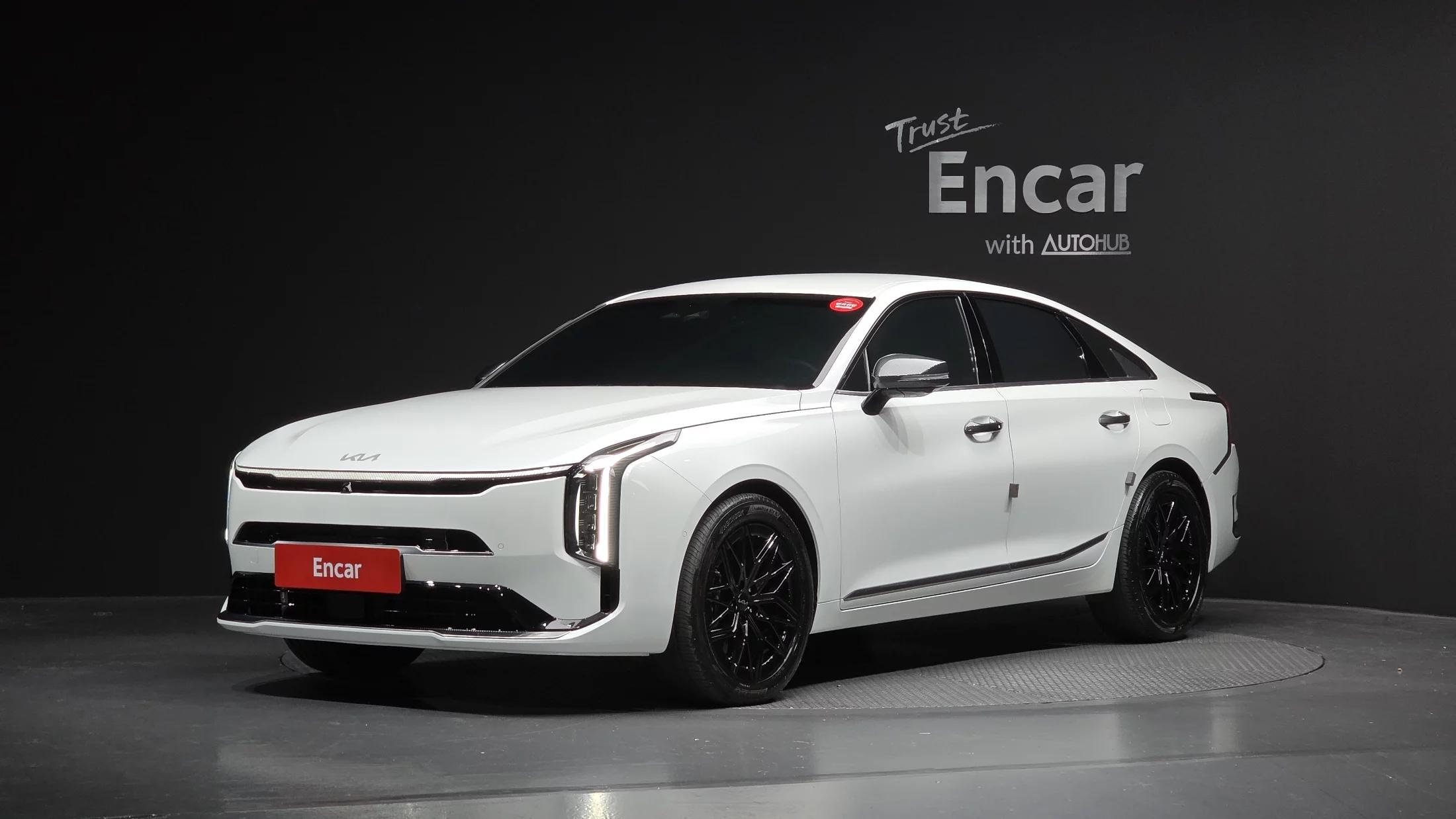 Kia K8 3.5 Gasoline 2WD Signature, 2024 г. 11819 км.