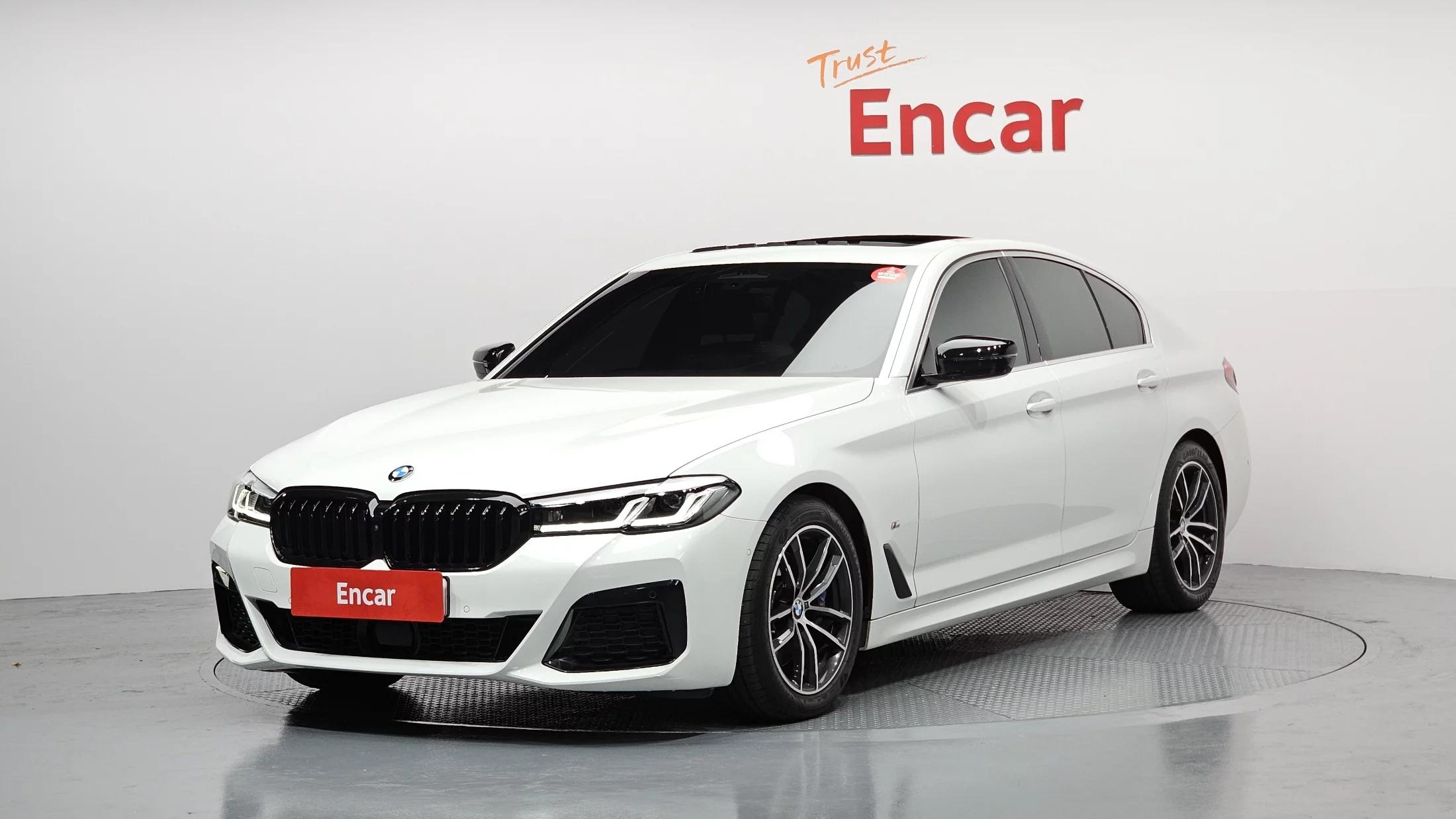 BMW 5-Series 520i M Sport, 2023 г. 32942 км.