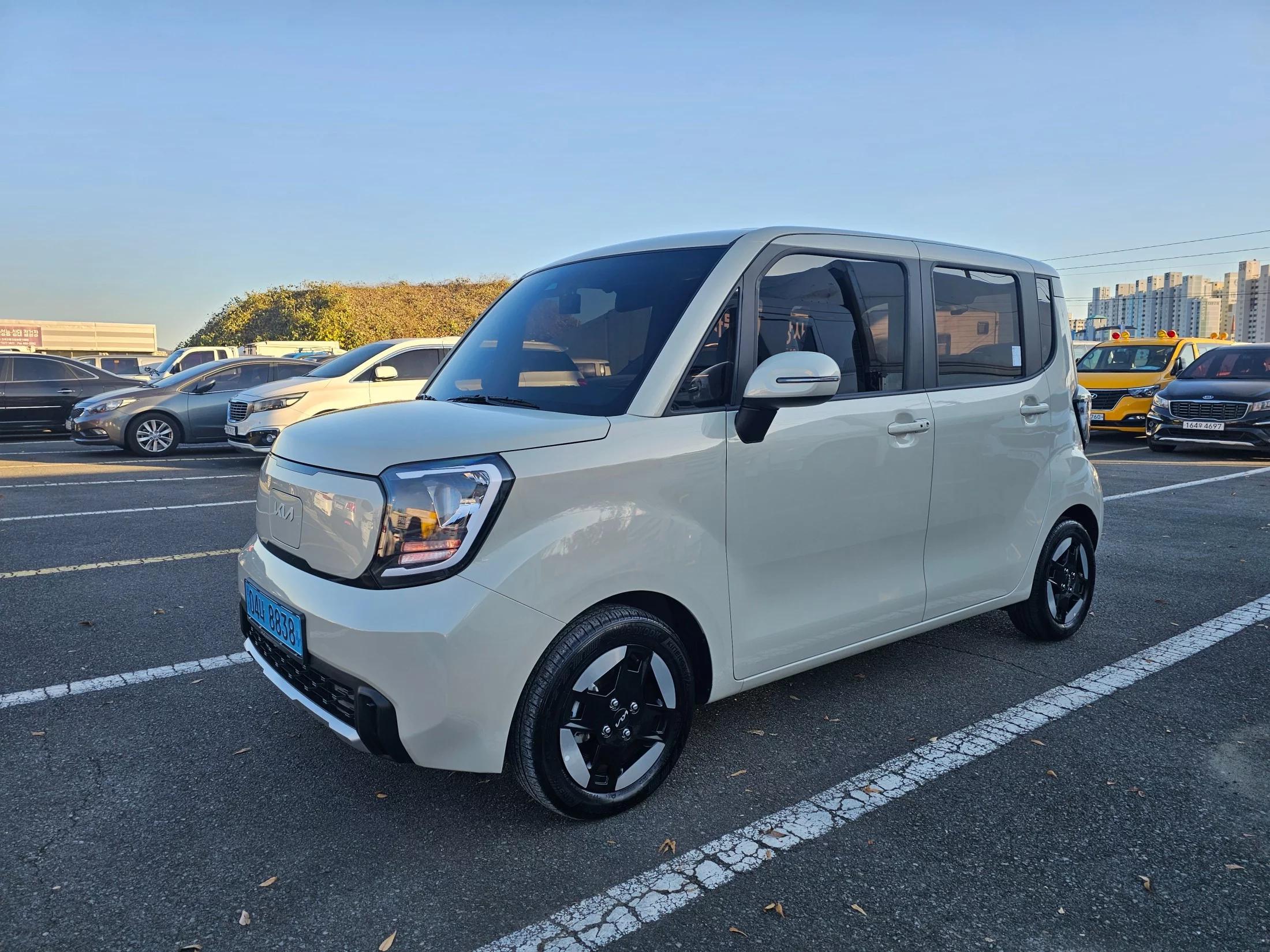 Kia RAY Air, электромобиль, 2023 г. 54317 км.