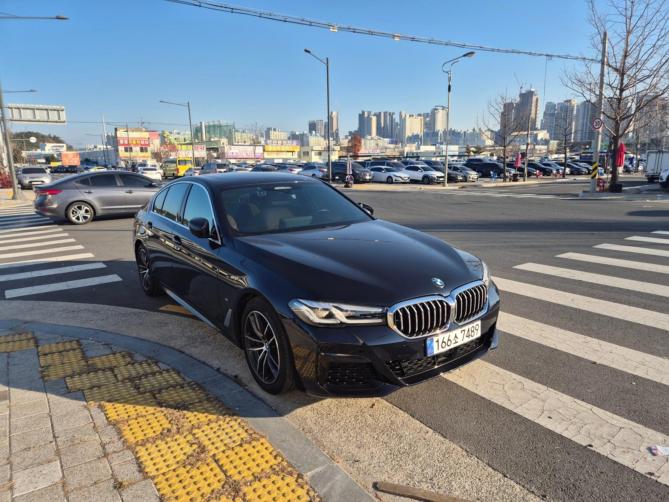 BMW 5-Series 520i M Sport, 2021 г. 43898 км.