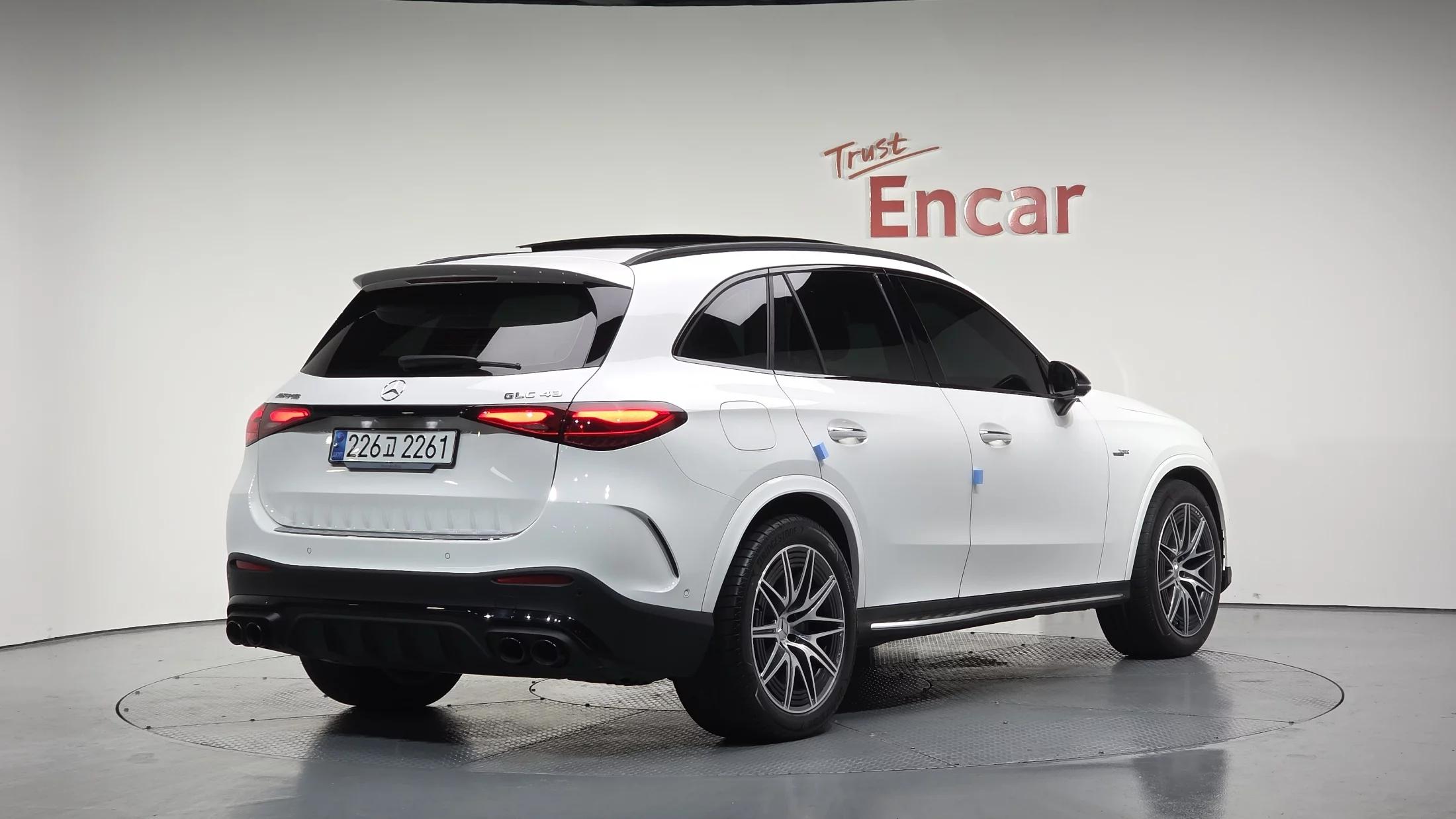 Mercedes-Benz GLC-Class AMG GLC43 4MATIC, 2024 г. 24315 км.