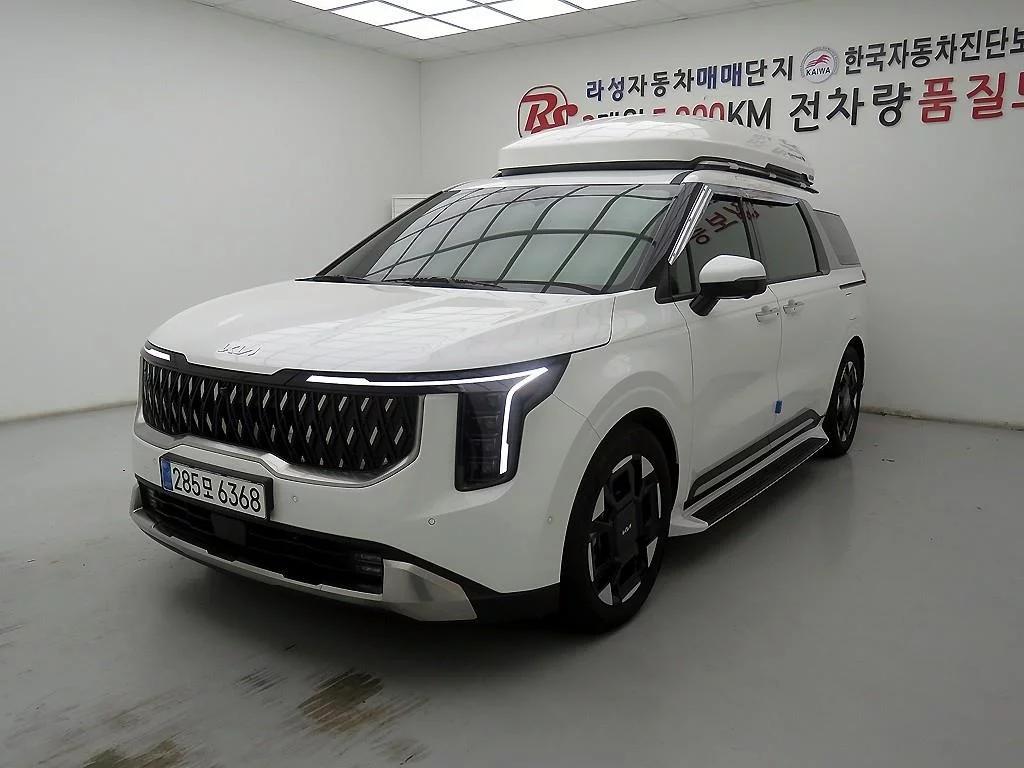 Kia Carnival 7-Seater Signature, 2024 г. 39144 км.