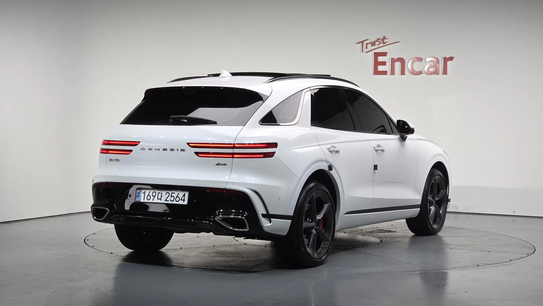 Genesis GV70 3.5T Gasoline AWD, 2024 г. 38270 км.