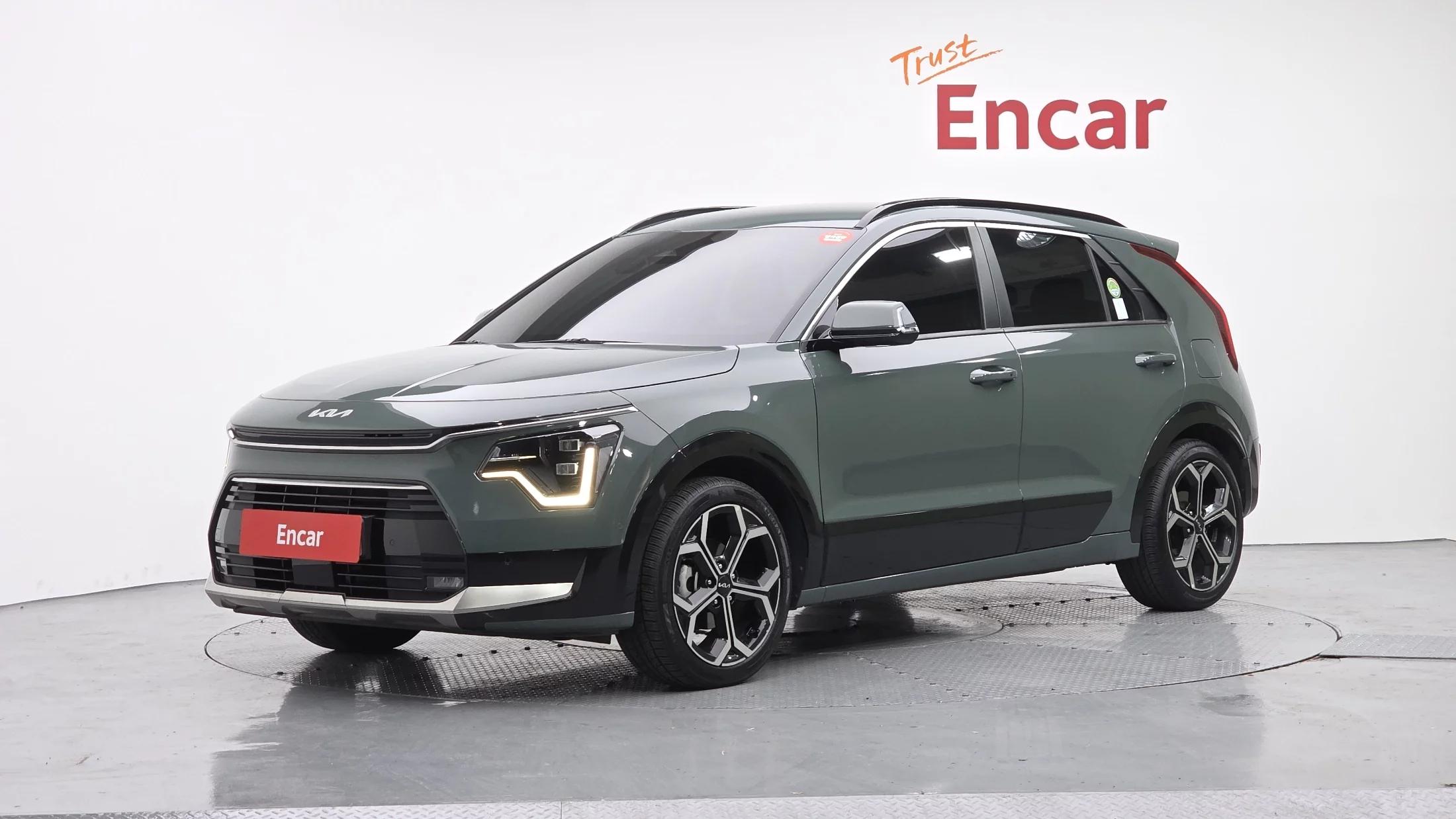 Kia Niro Signature, гибрид, 2022 г. 90871 км.