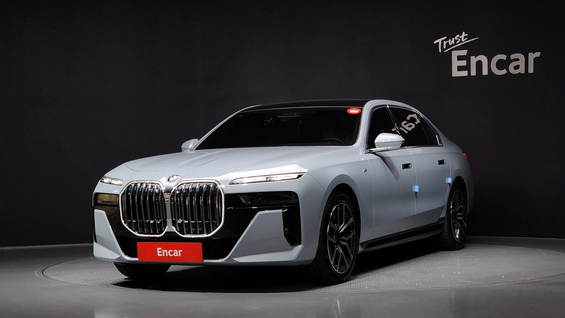 BMW 7-Series 740i sDrive M Sport, 2023 г. 32408 км.