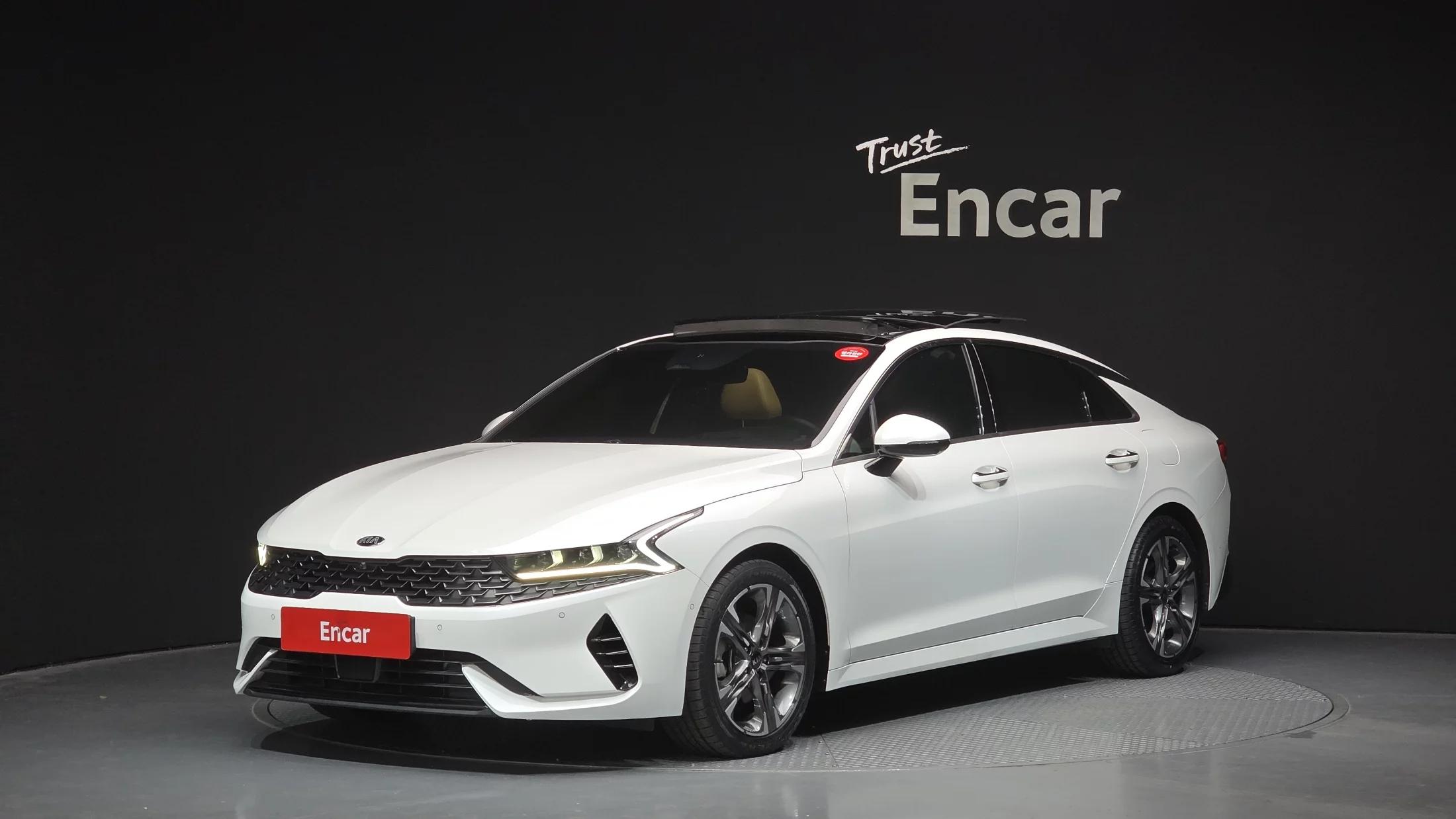 Kia K5 (Киа Оптима) Signature, гибрид, 2021 г. 67914 км.
