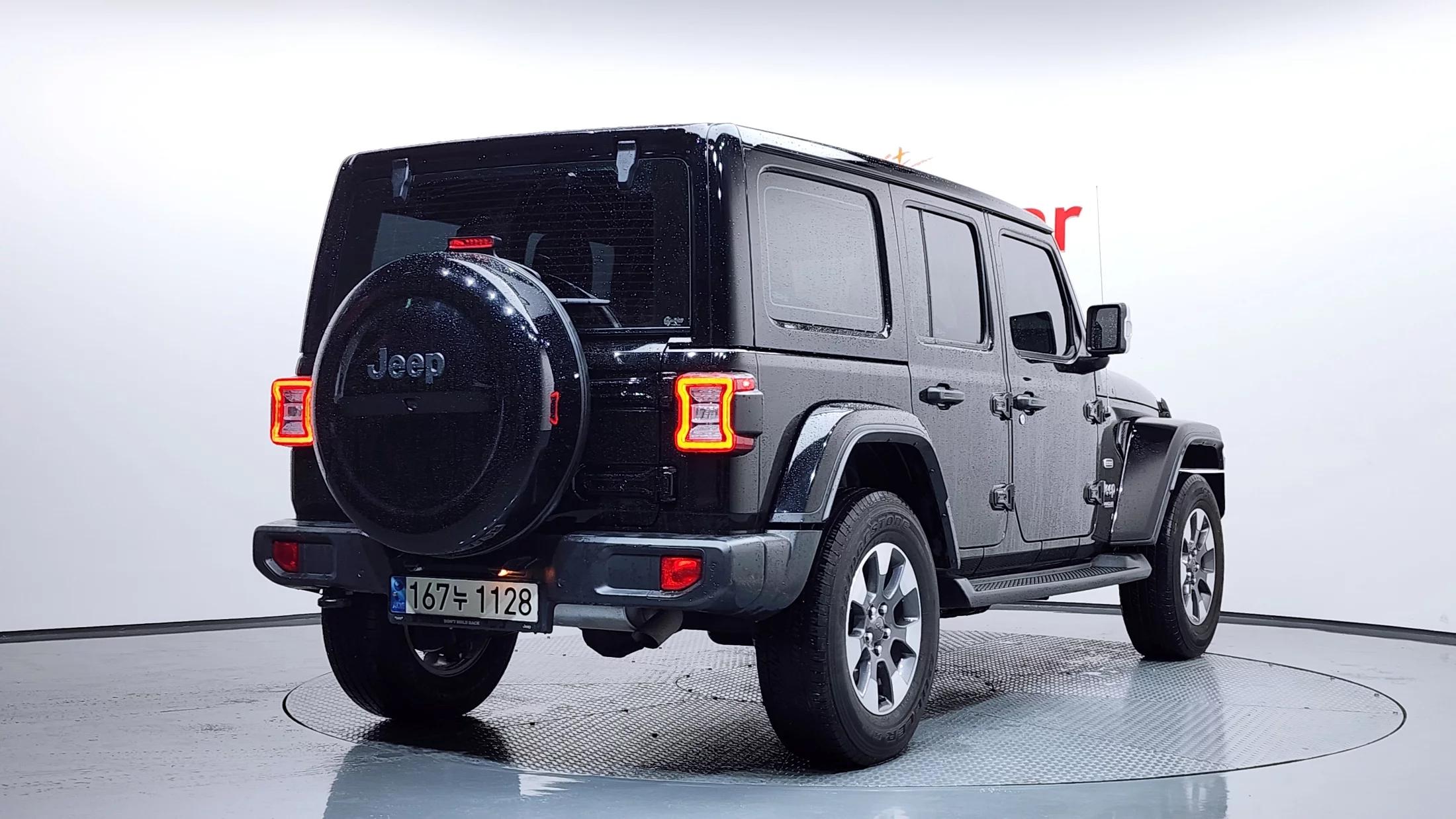 Jeep WRANGLER 2.0 Overland Power Top 4Door, 2021 г. 77689 км.