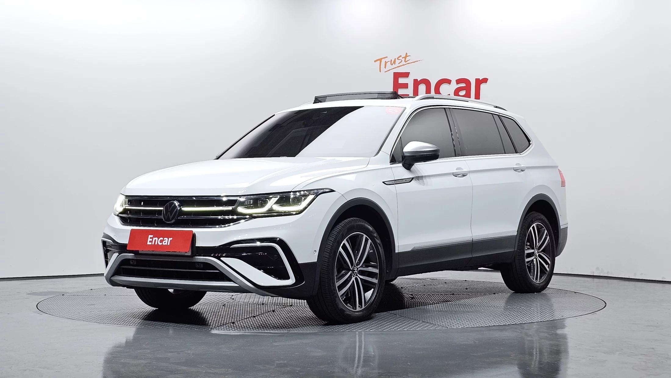 Volkswagen TIGUAN 2.0 TSI Prestige, 2022 г. 44082 км.