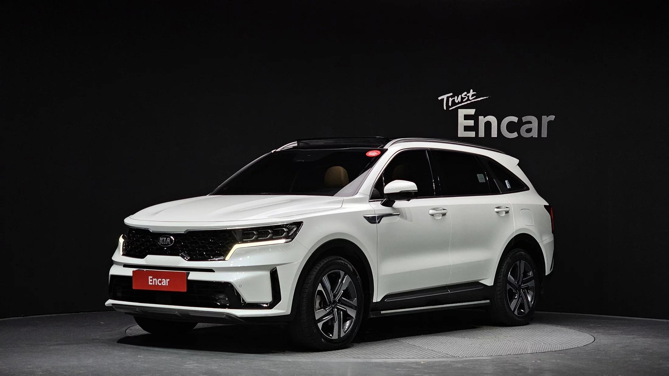 Kia Sorento HEV 1.6 4WD Signature, гибрид, 2021 г. 63755 км.