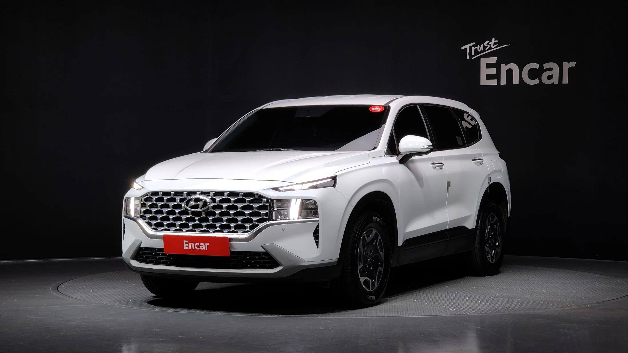 Hyundai Santa Fe HEV 1.6 4WD Exclusive, гибрид, 2021 г. 41667 км.