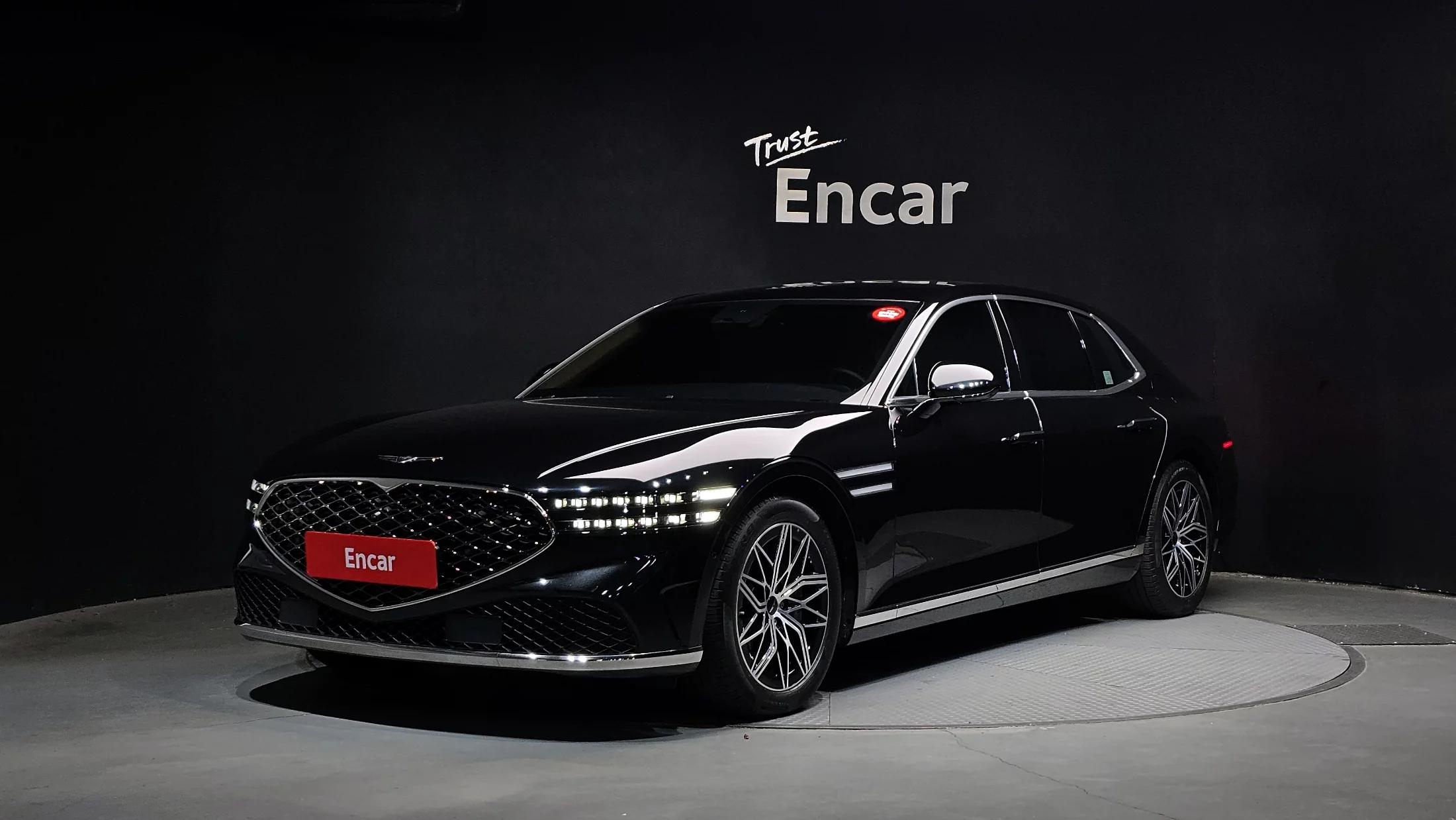 Genesis G90 Gasoline 3.5 Turbo AWD, 2022 г. 56228 км.