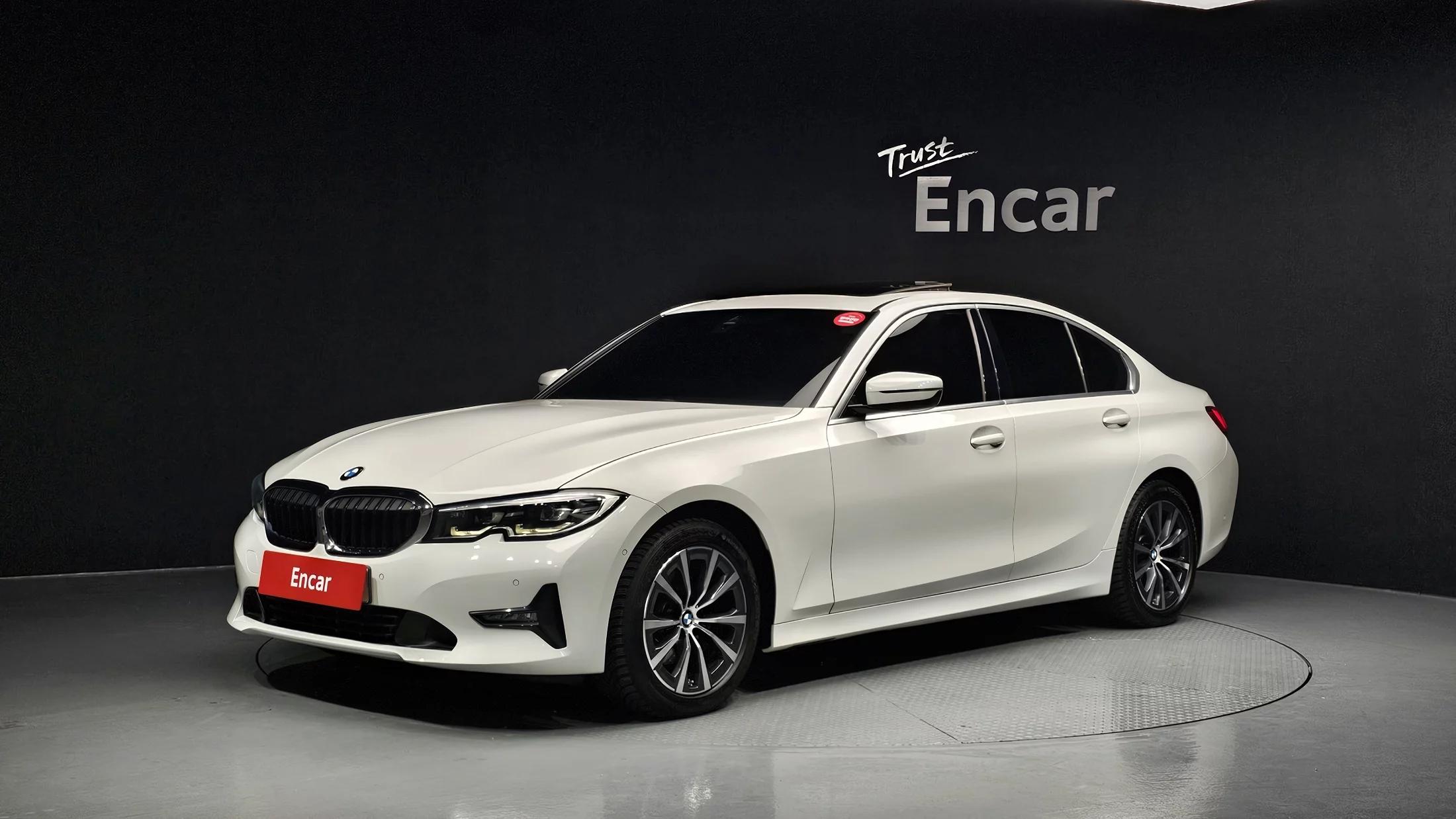 BMW 3-Series 320i, 2021 г. 134640 км.