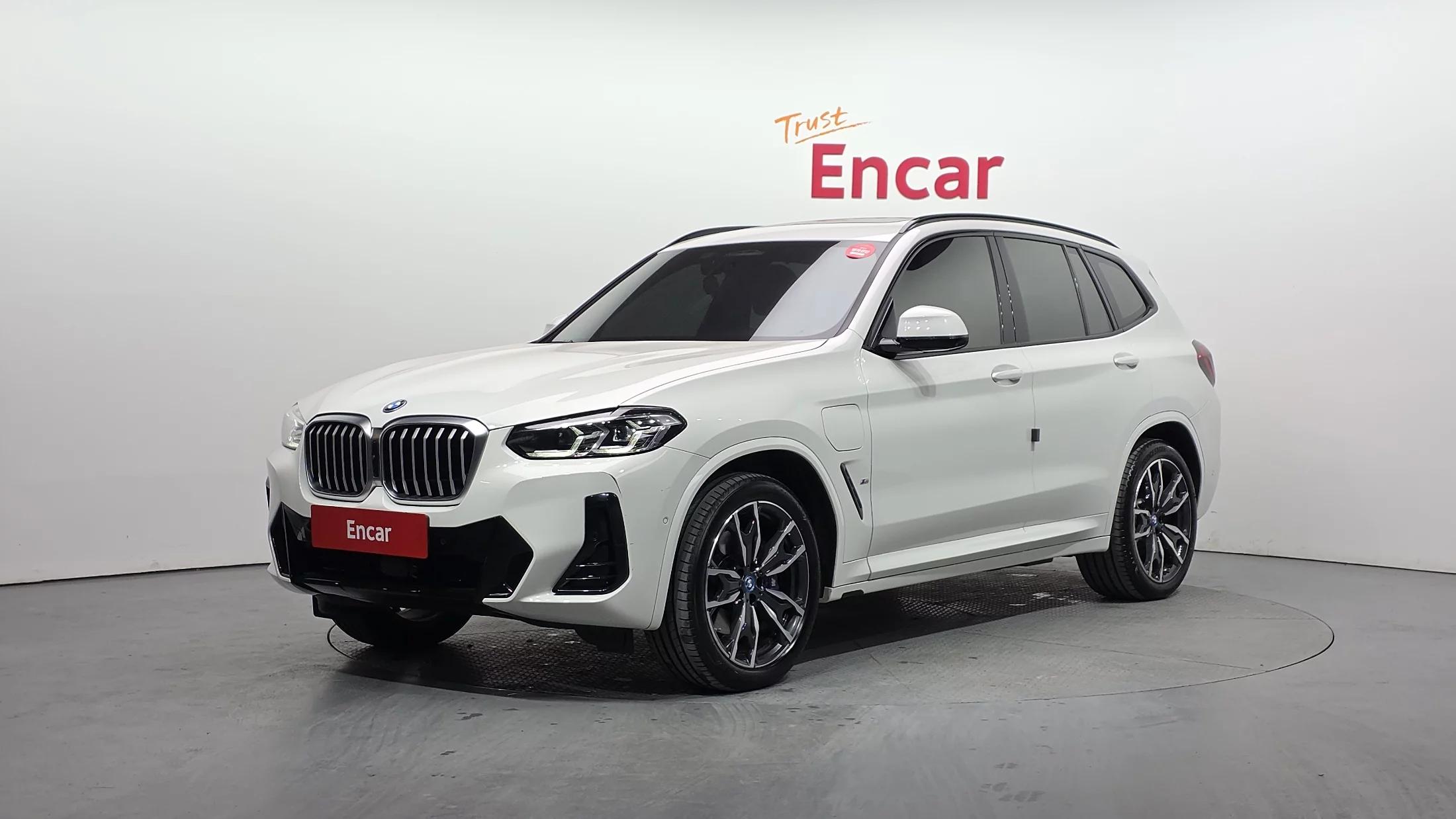 BMW X3 xDrive 30e M Sport, гибрид, 2024 г. 19761 км.