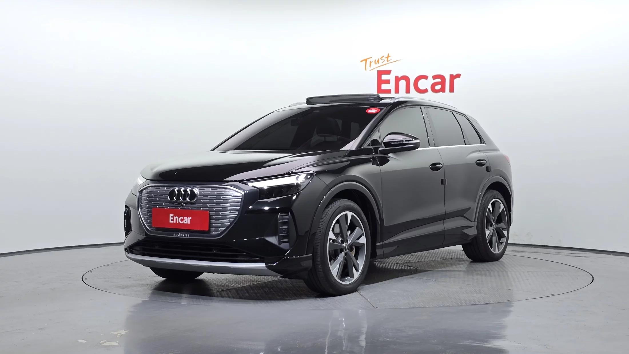Audi Q4 e-tron 40, электромобиль, 2022 г. 71322 км.