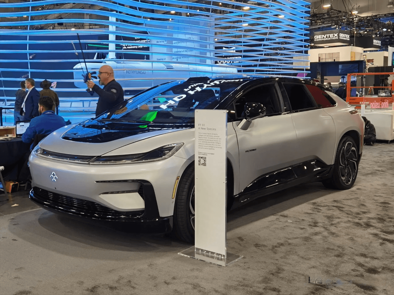 Faraday Future: курс на будущее с FF 91 2.0 и ИИ