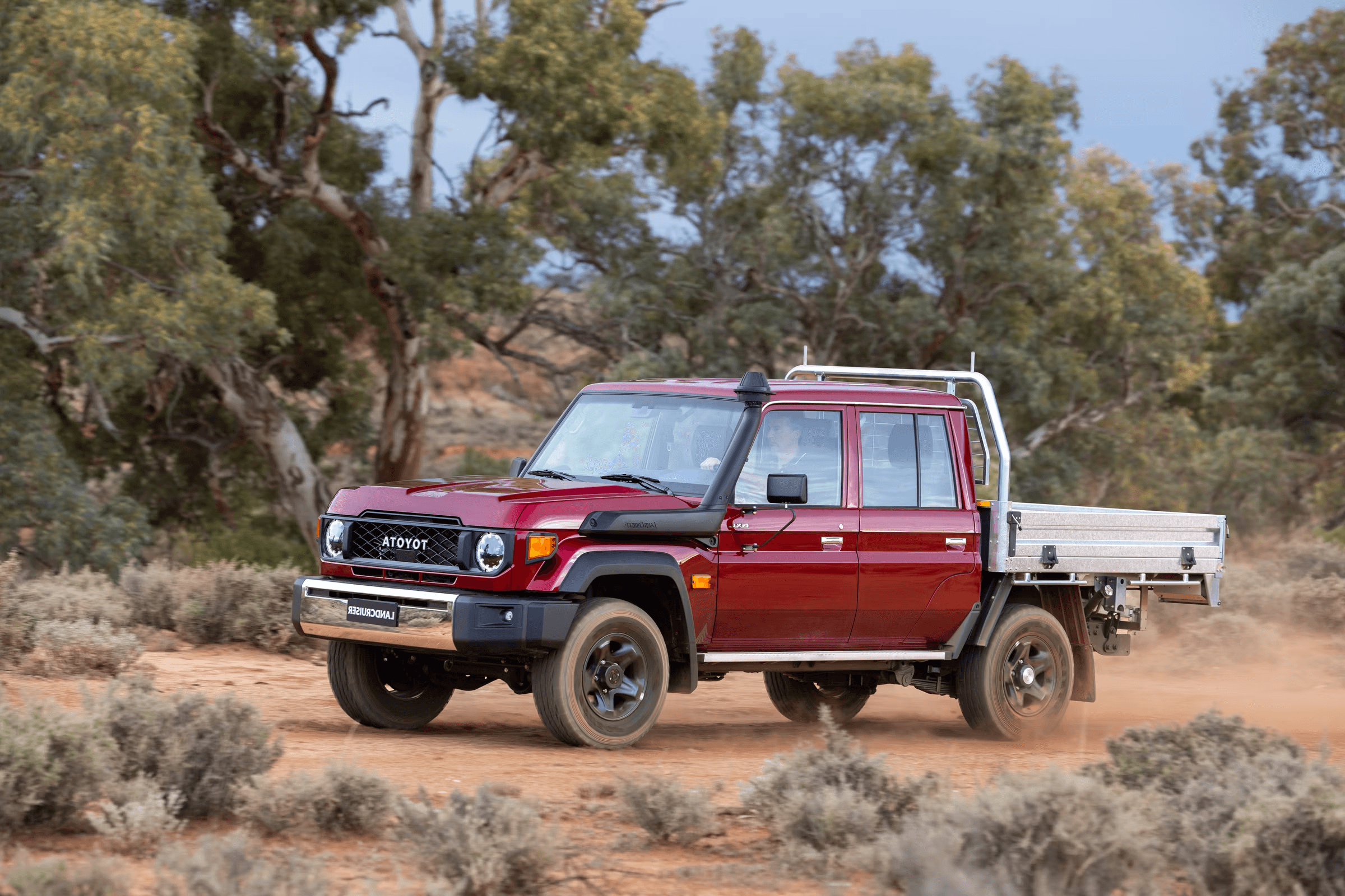 Самый легендарный пикап Toyota теряет свою лучшую черту