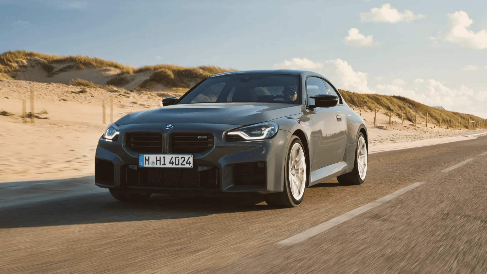 2026 BMW M2 CS будет иметь огромную мощность