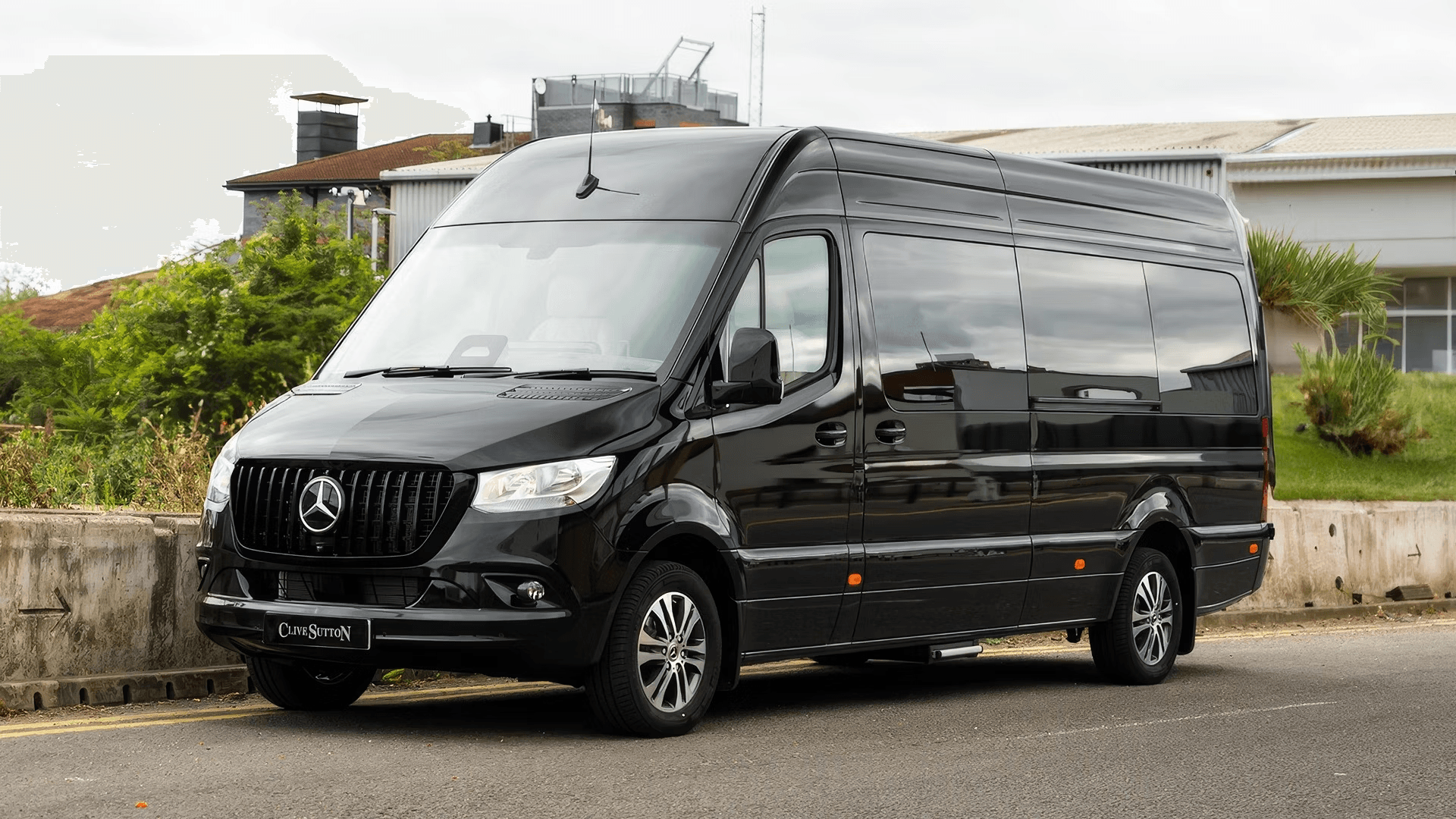 Mercedes-Benz Sprinter Van стал роскошнее, чем Maybach