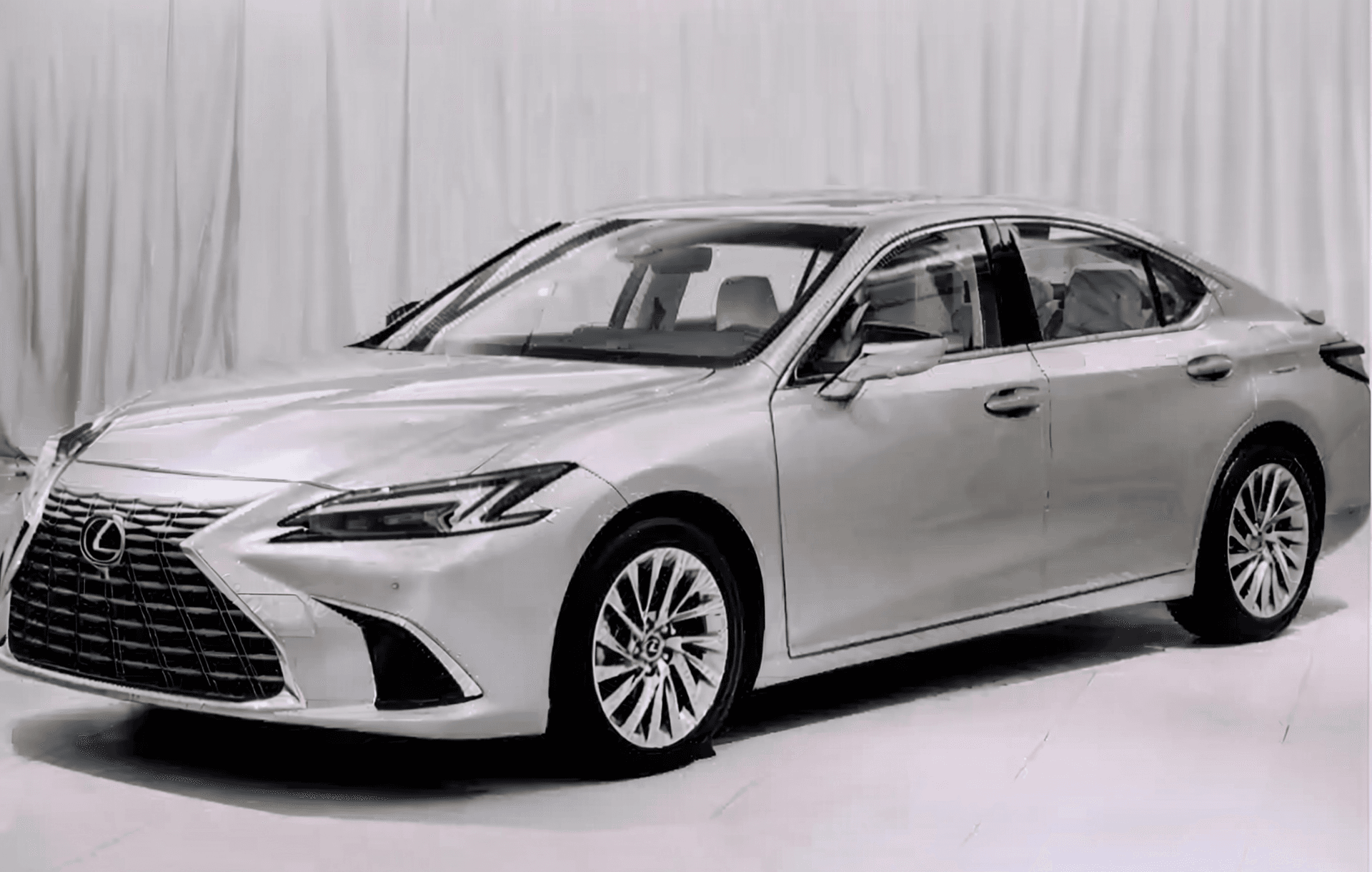 Lexus ES 2025: Обновленная модель с улучшенным дизайном и технологичными решениями