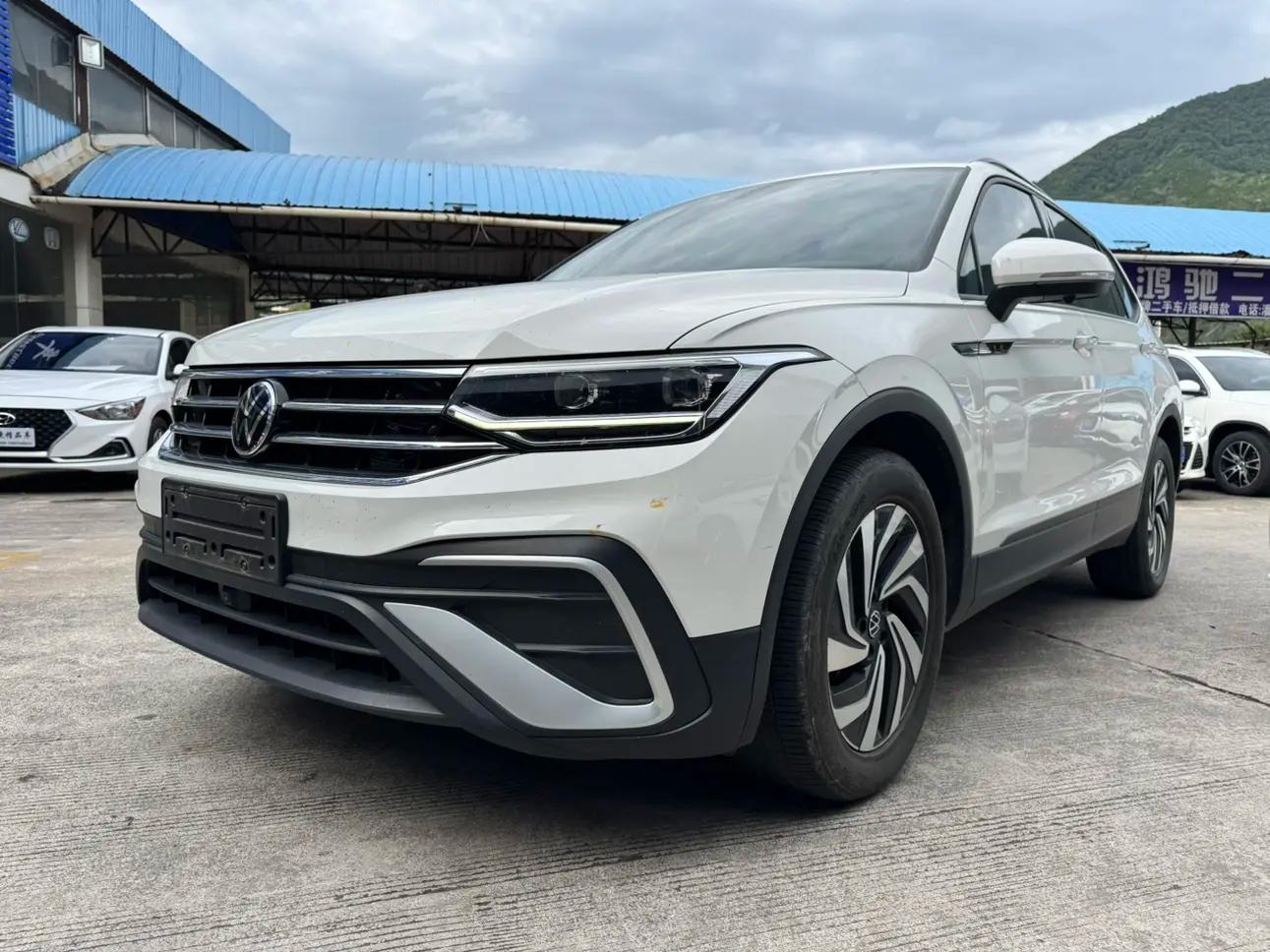 Volkswagen Tiguan L 2022 г.